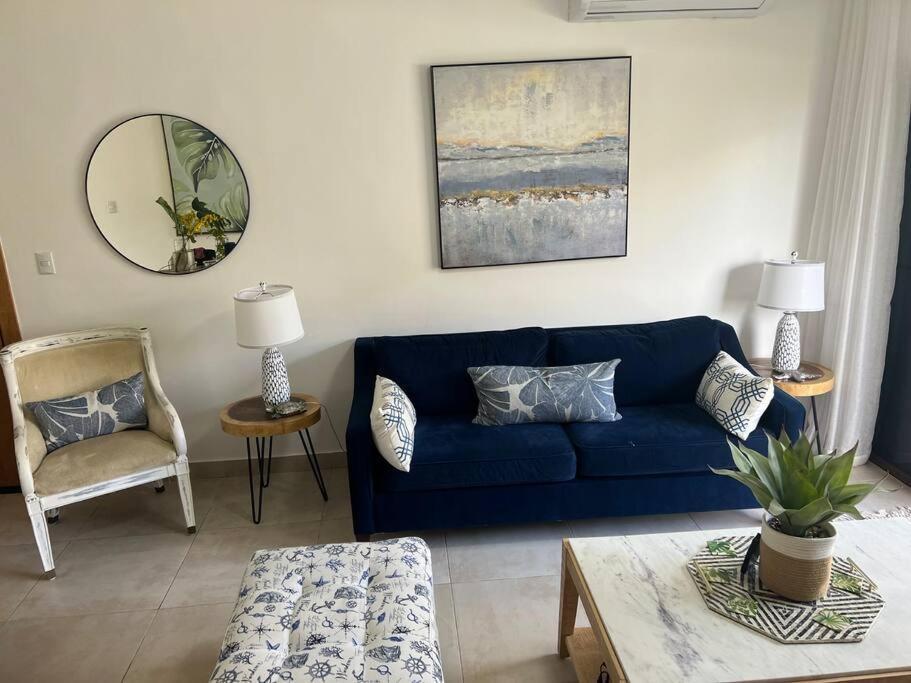 Apartment Costal With Gym And Olympic Pool
