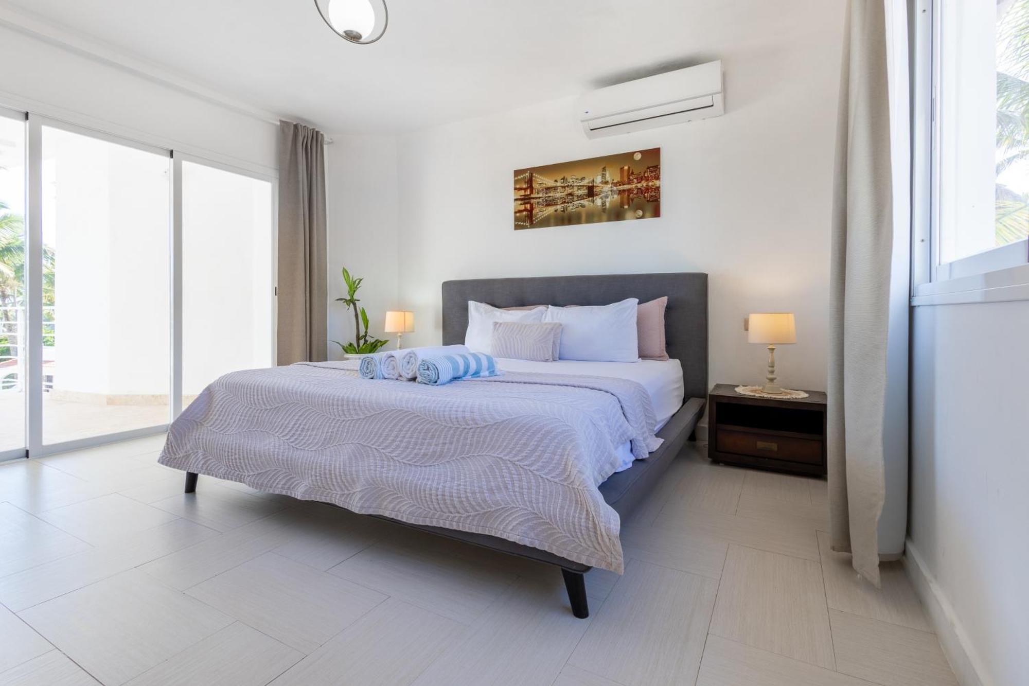 Beachfront For Rent - Ocean View, Private Terrace, And Bbq * Punta Cana
