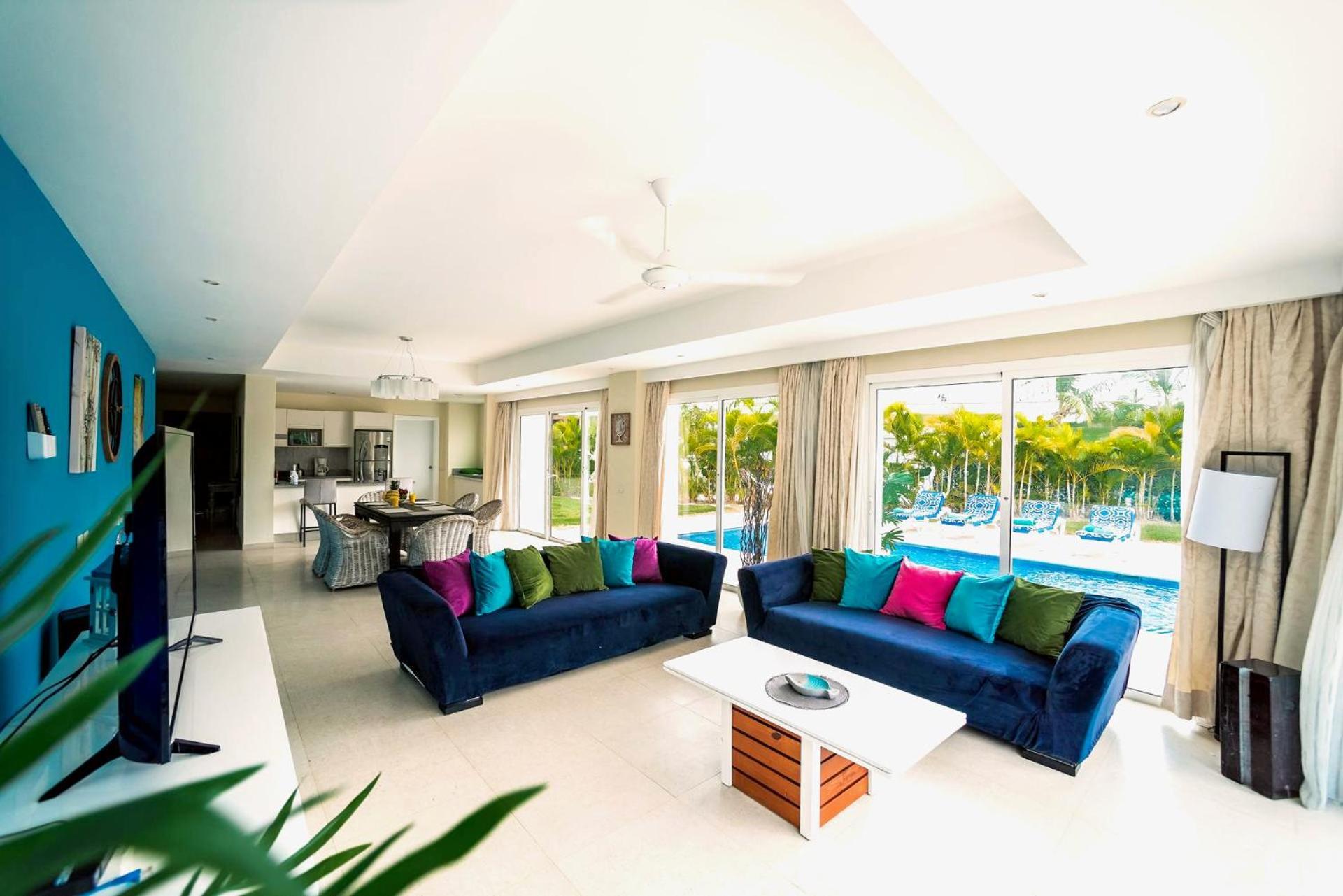 Luxury Private With Pool, Private Beach, Bbq Villa *