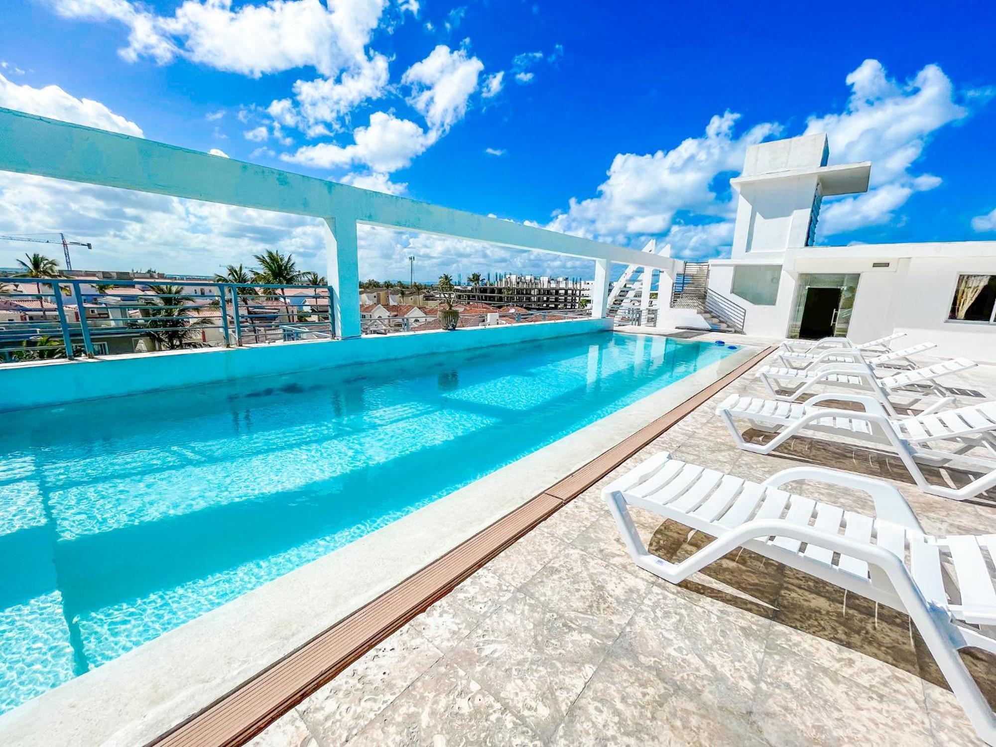 Rooftop Pool Dukassi Sol Caribe Beach Bavaro Club & Spa Hotel