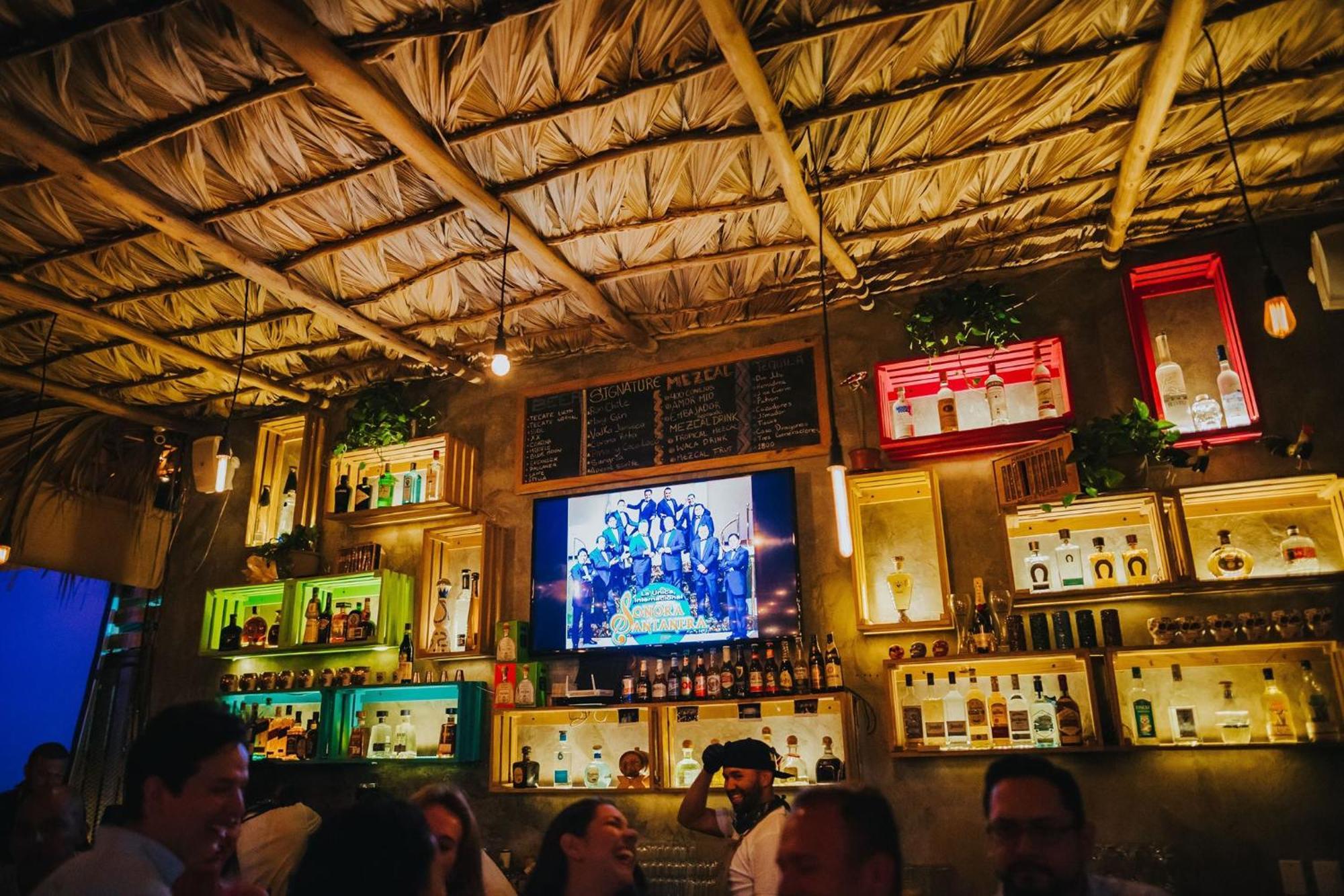 Aventura Village Corales And