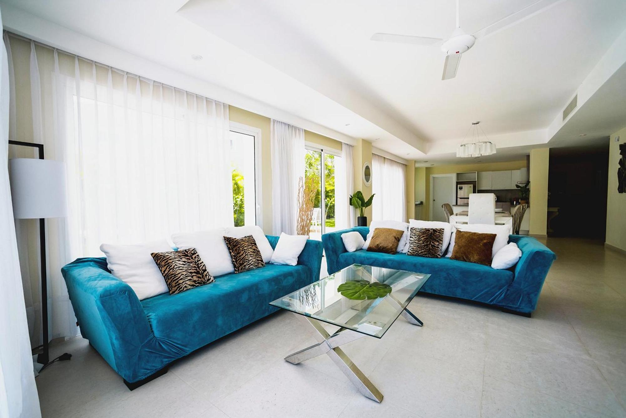 Villa Luxury Private With Pool, Private Beach, Bbq