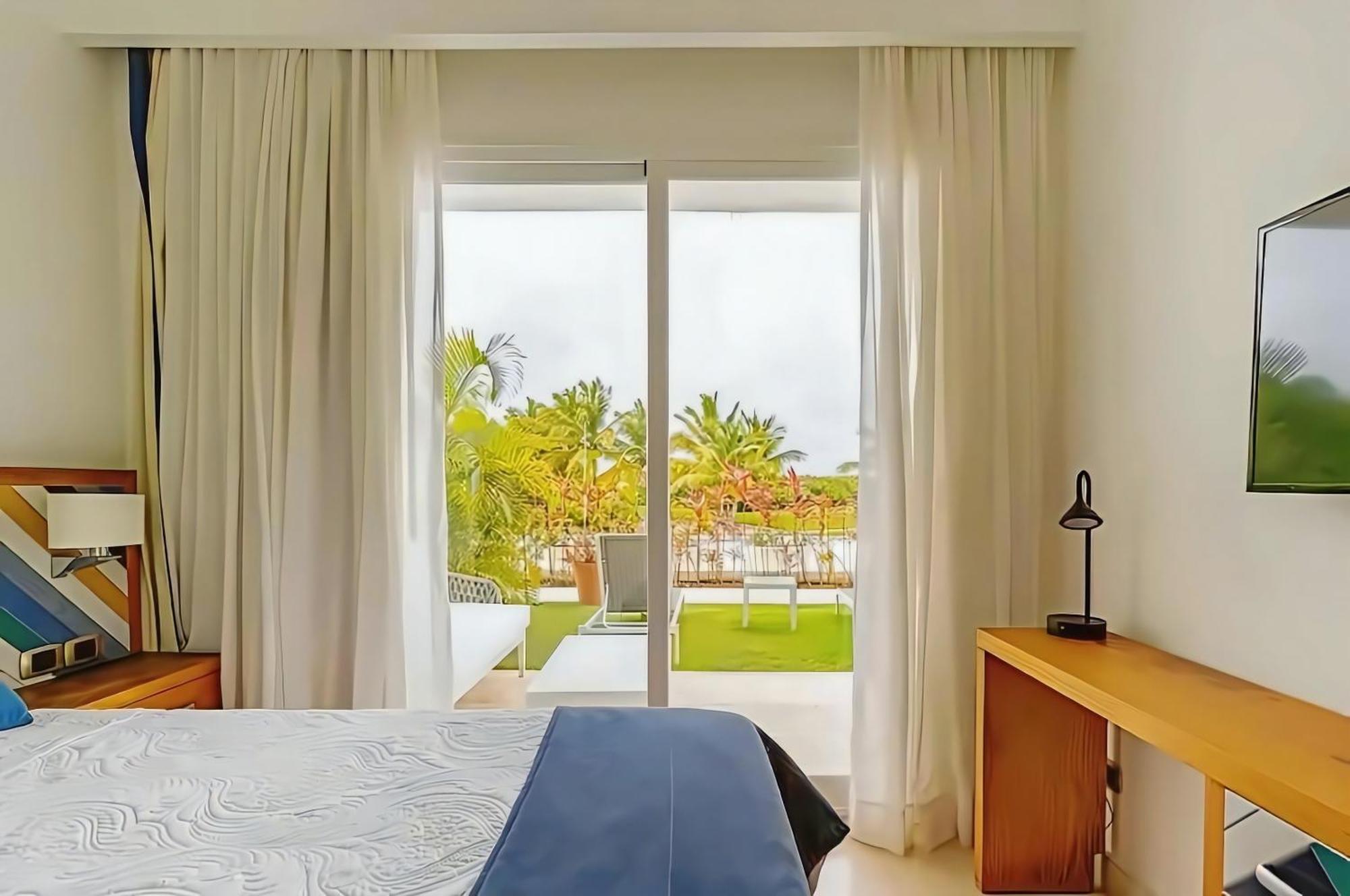 Cana Rock Familiar - Two Very Close-ground Floor Direct Access To The Pool * Punta Cana