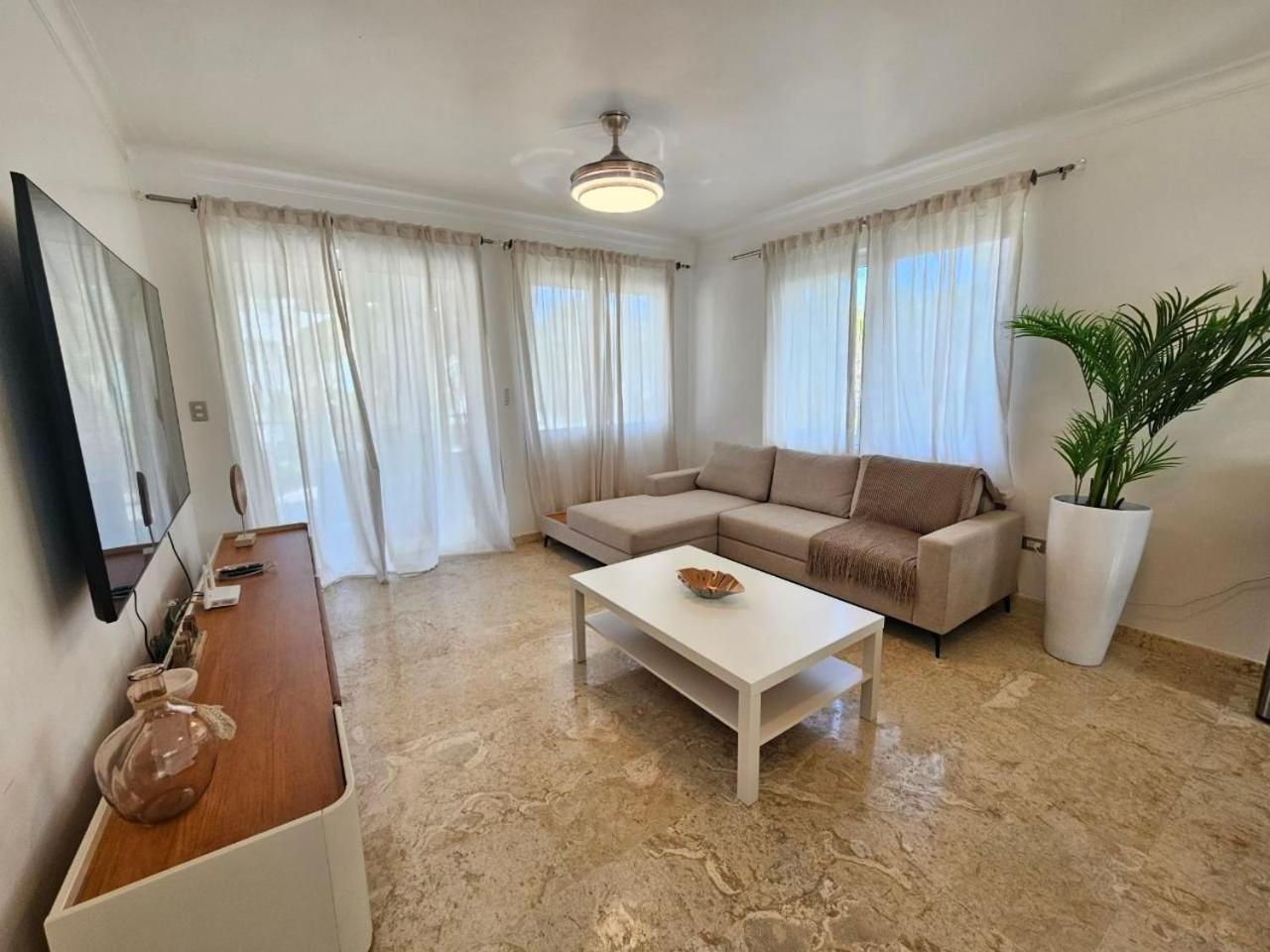 2bdr Access At Playa Turquesa Corales Pc Apartment *