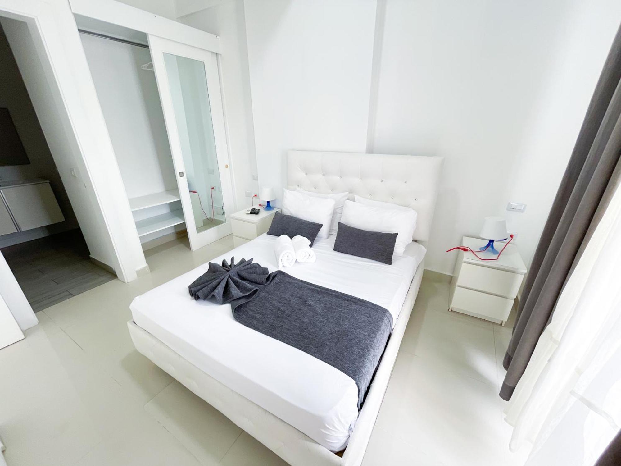 Dukassi Beach Bavaro Wifi Parking Rooftop Pool & Spa Hotel