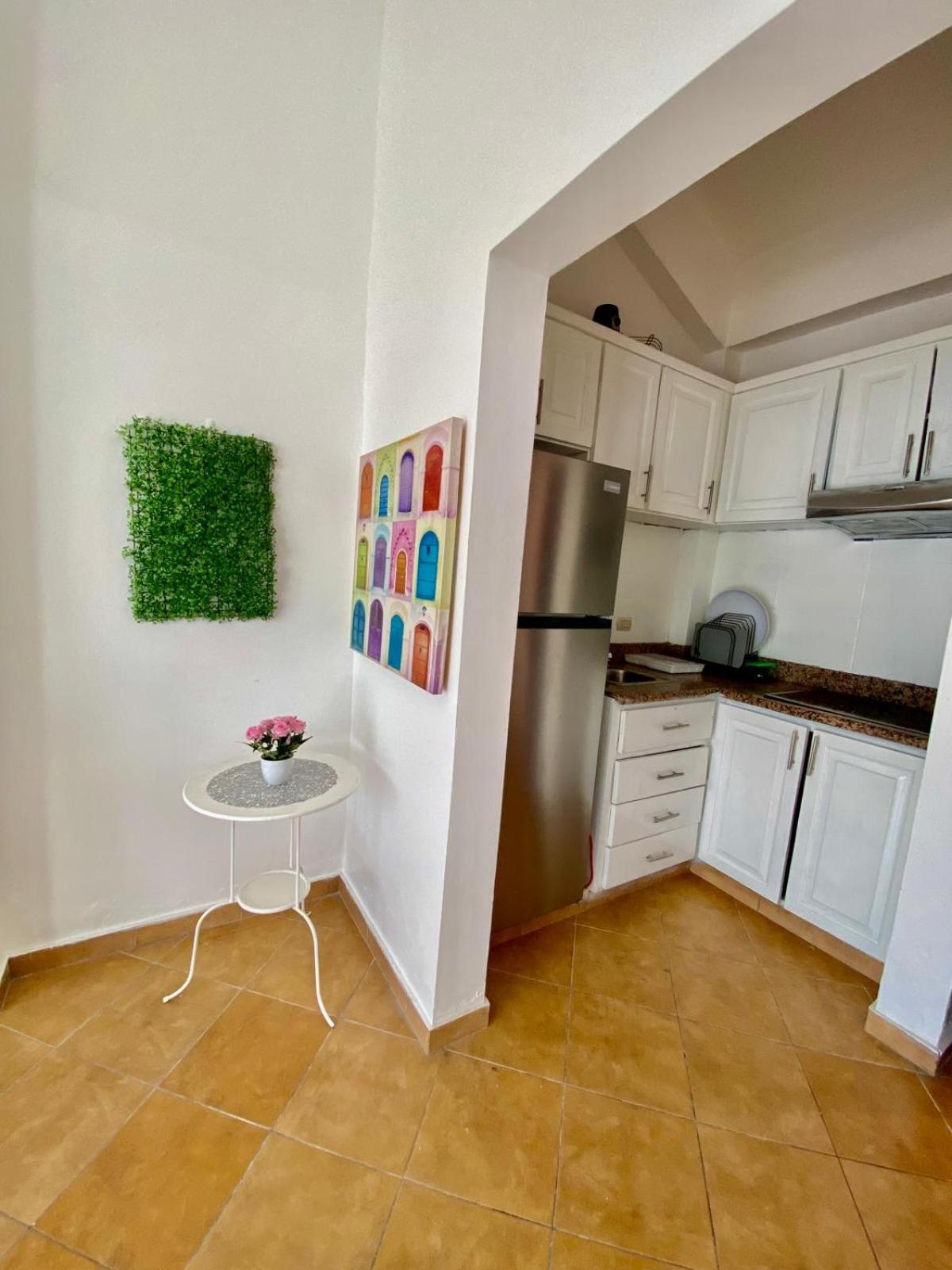Cerca De La Playa - Wifi Y Estacionamiento Gratis Apartamento Punta Cana