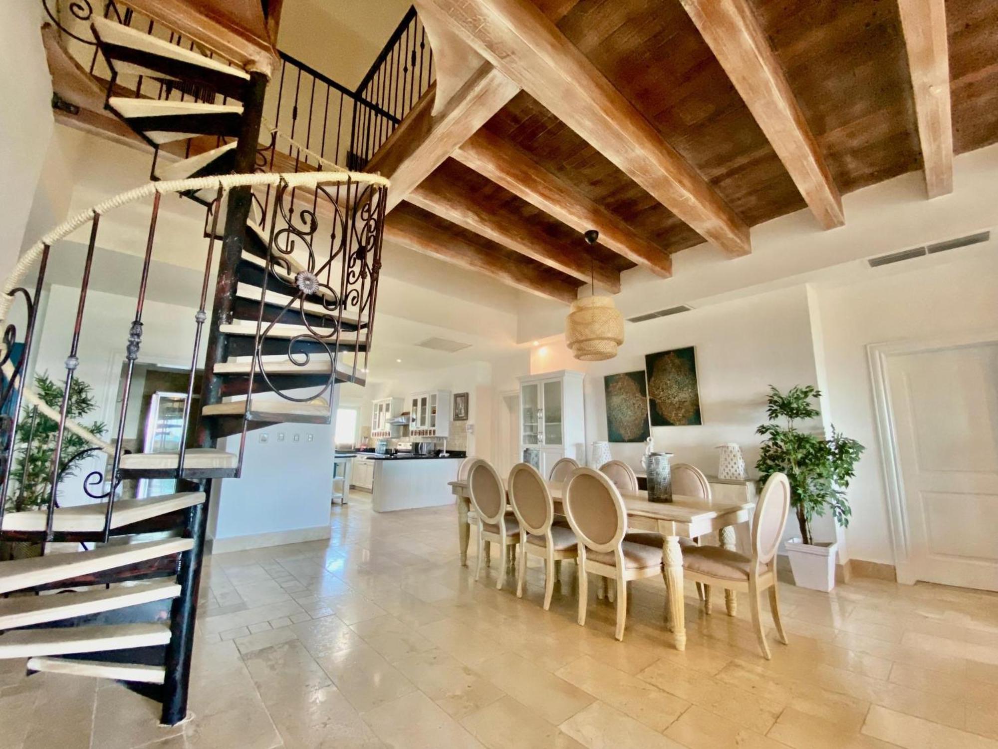 Beautiful Beachfront Penthouse At Cap Cana Apartment