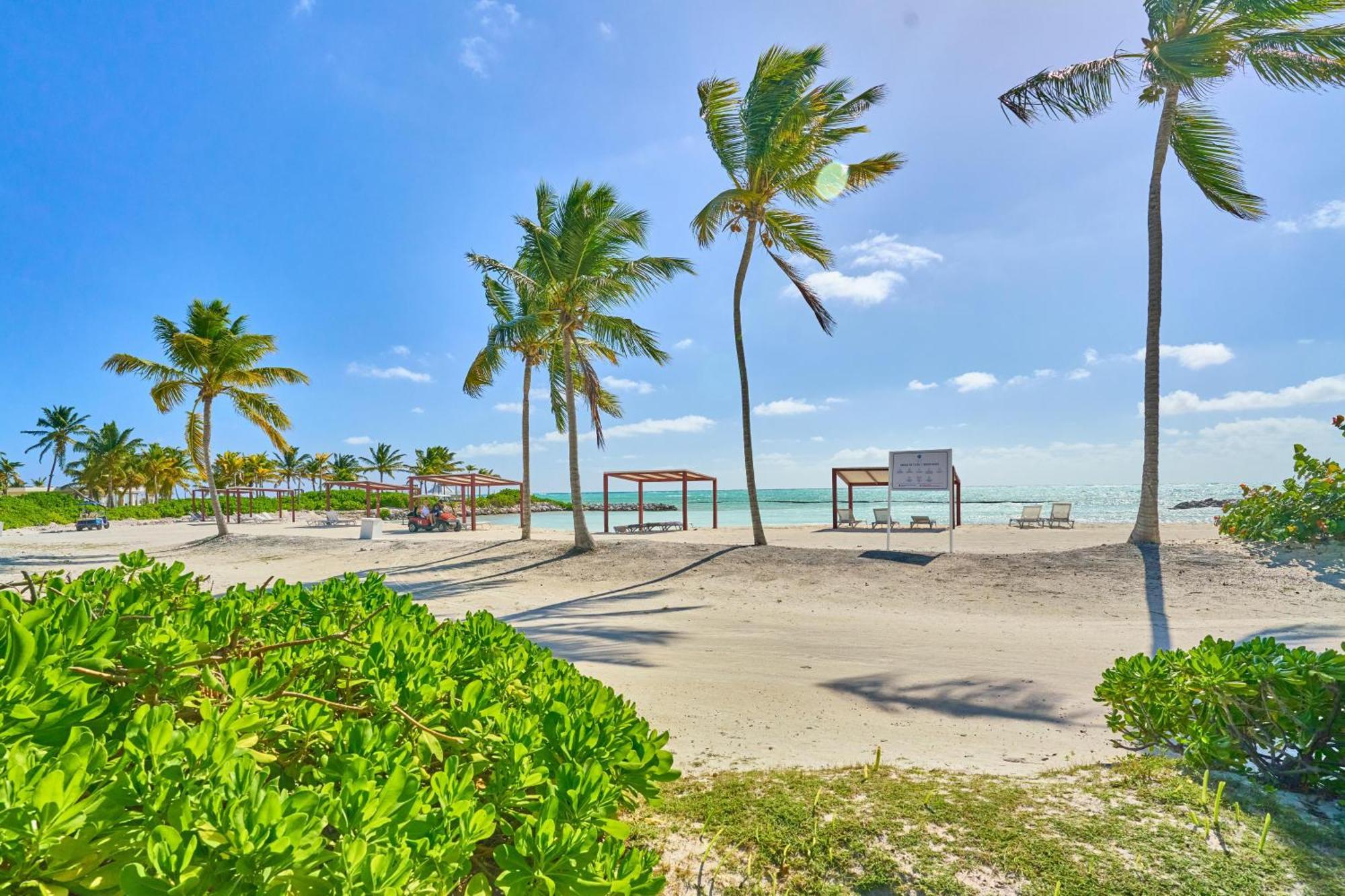 Apartment New! Serene Beachfront At Cap Cana *