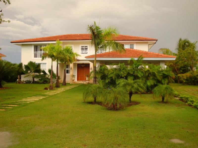 Rubi 27 Luxurious With 6 Bedrooms Pool And Private Beach Pousada Punta Cana
