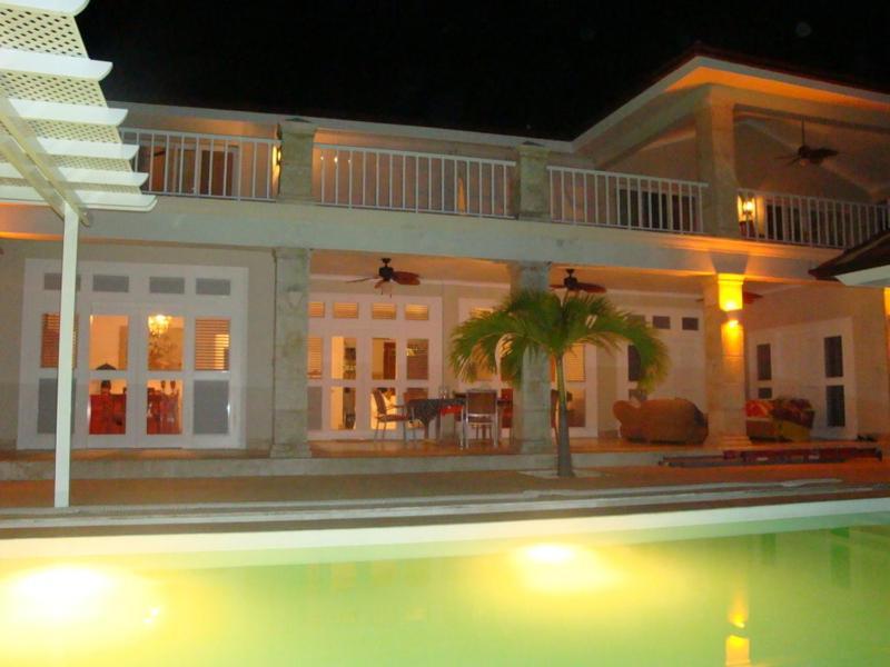 Rubi 27 Luxurious With 6 Bedrooms Pool And Private Beach Pousada *