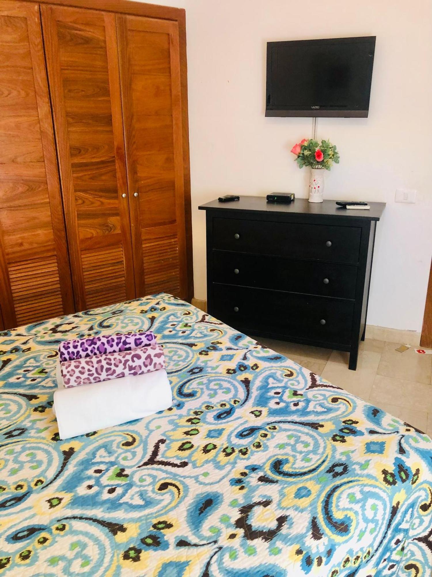 Los Corales Luxury Beach Club And Spa Apartment