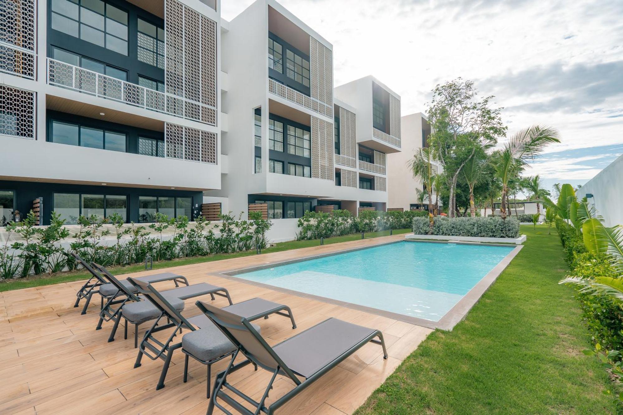 Lumina At Flats Village *
