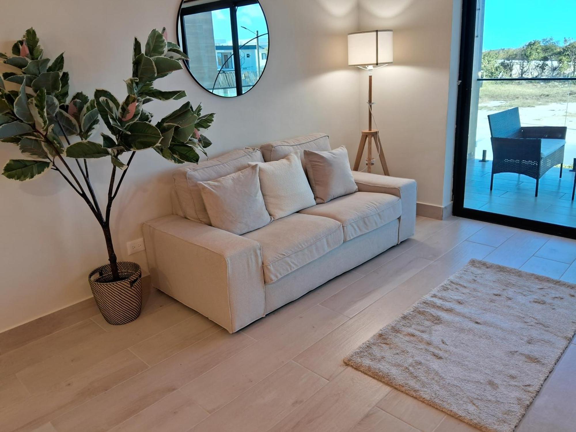 Ventura Golf Apartment