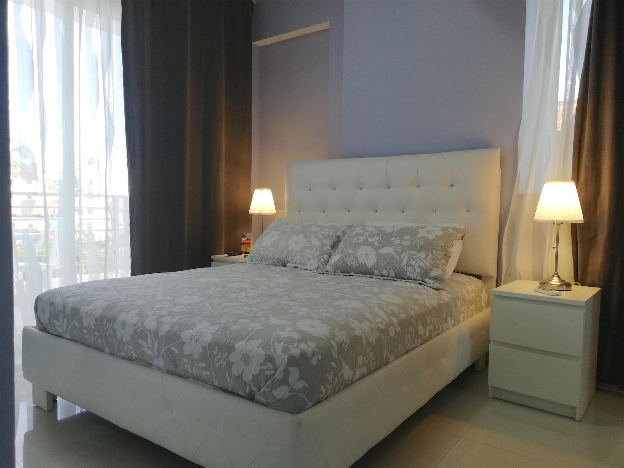 Coral Rooftop Pool Beach&spa Apartment