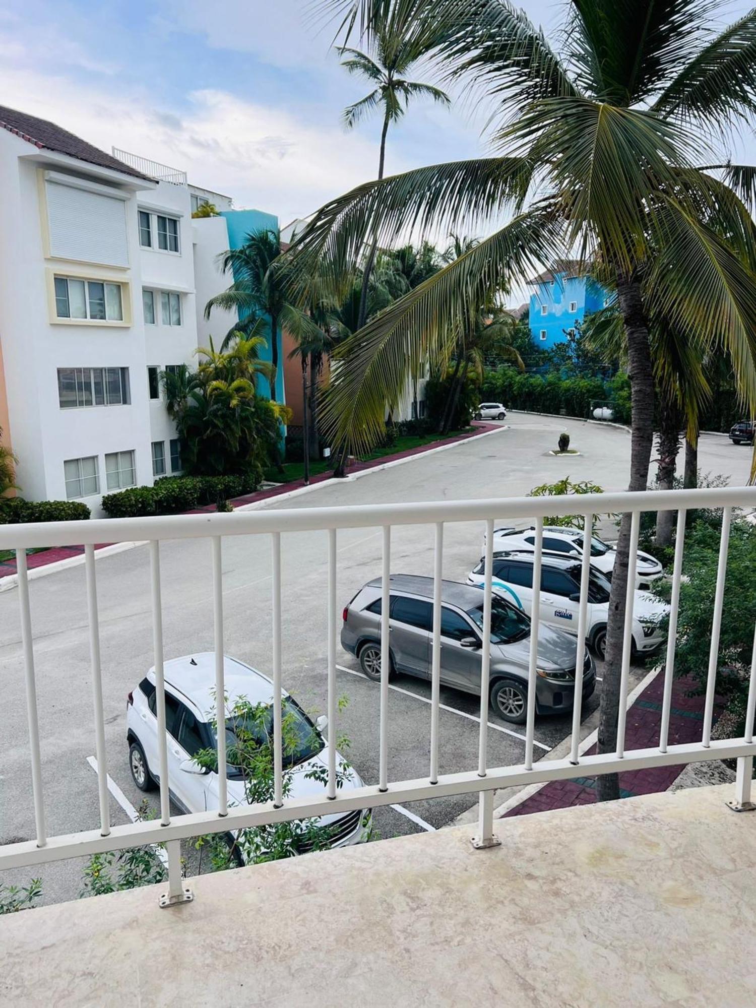 2bdr Access At Playa Turquesa Corales Pc Apartment *