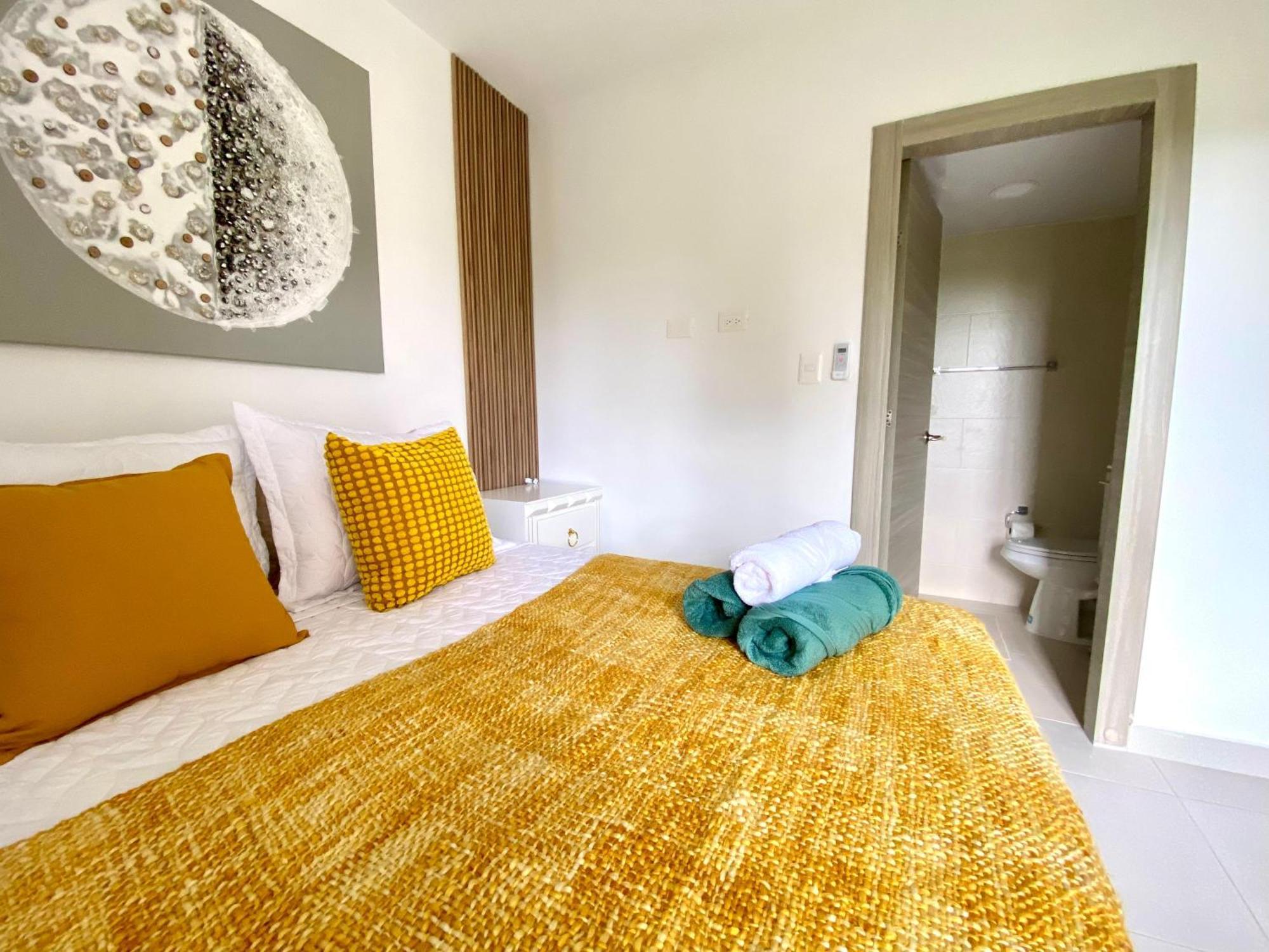 Apartment Tropical Dream, 2 Hab, 2 Banos, Terraza, Piscina, Wifi De Alta Velocidad Gratis