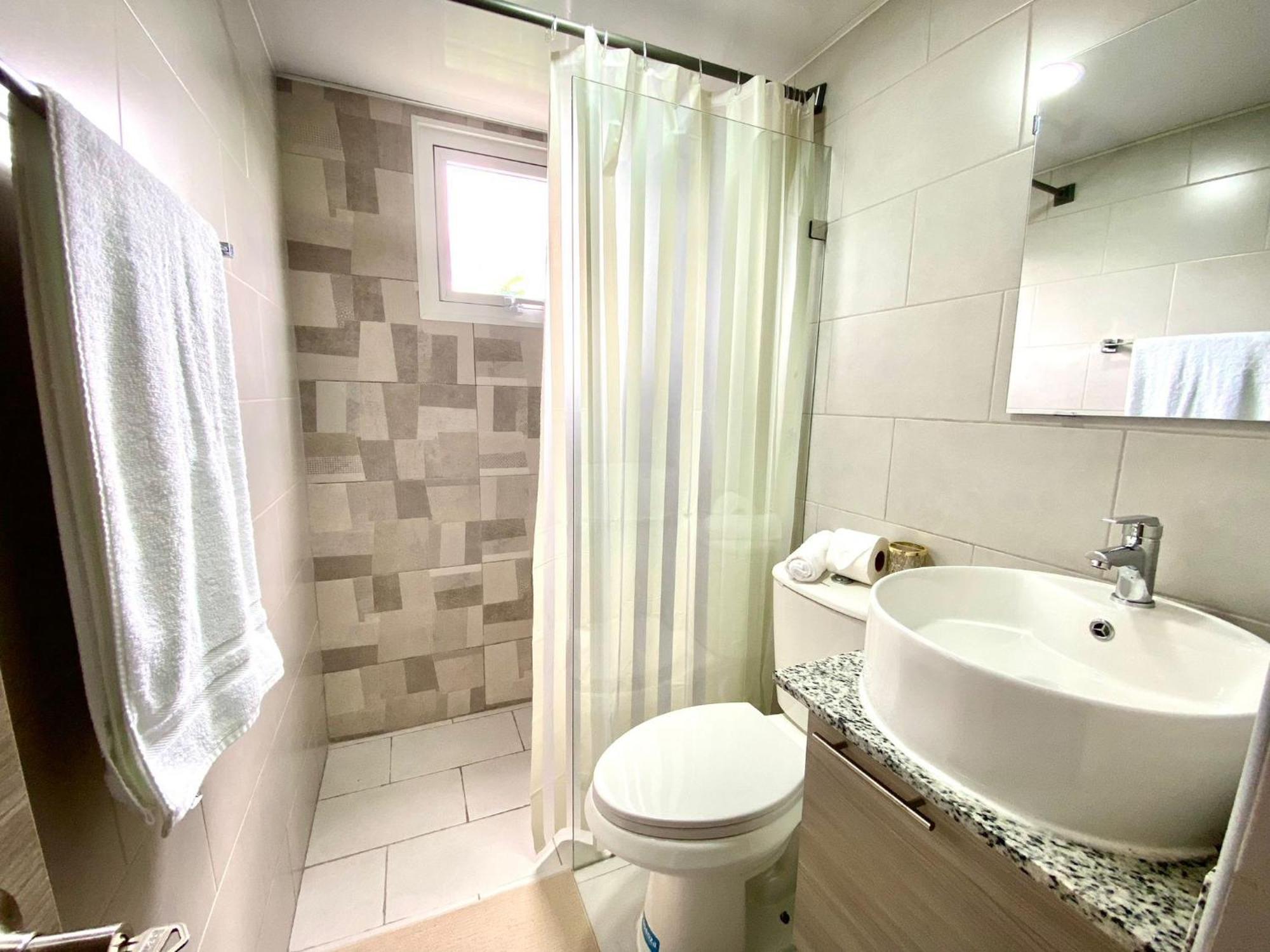 Apartment Tropical Dream, 2 Hab, 2 Banos, Terraza, Piscina, Wifi De Alta Velocidad Gratis Punta Cana