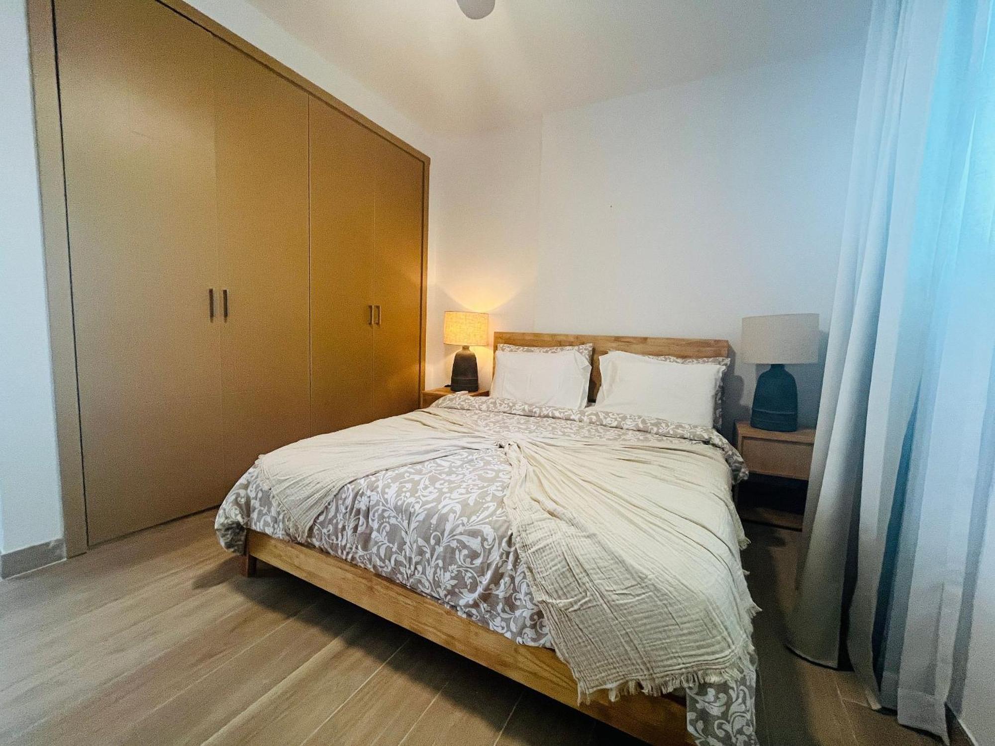 Apartamento 2º Piso Con Vista A Piscina
