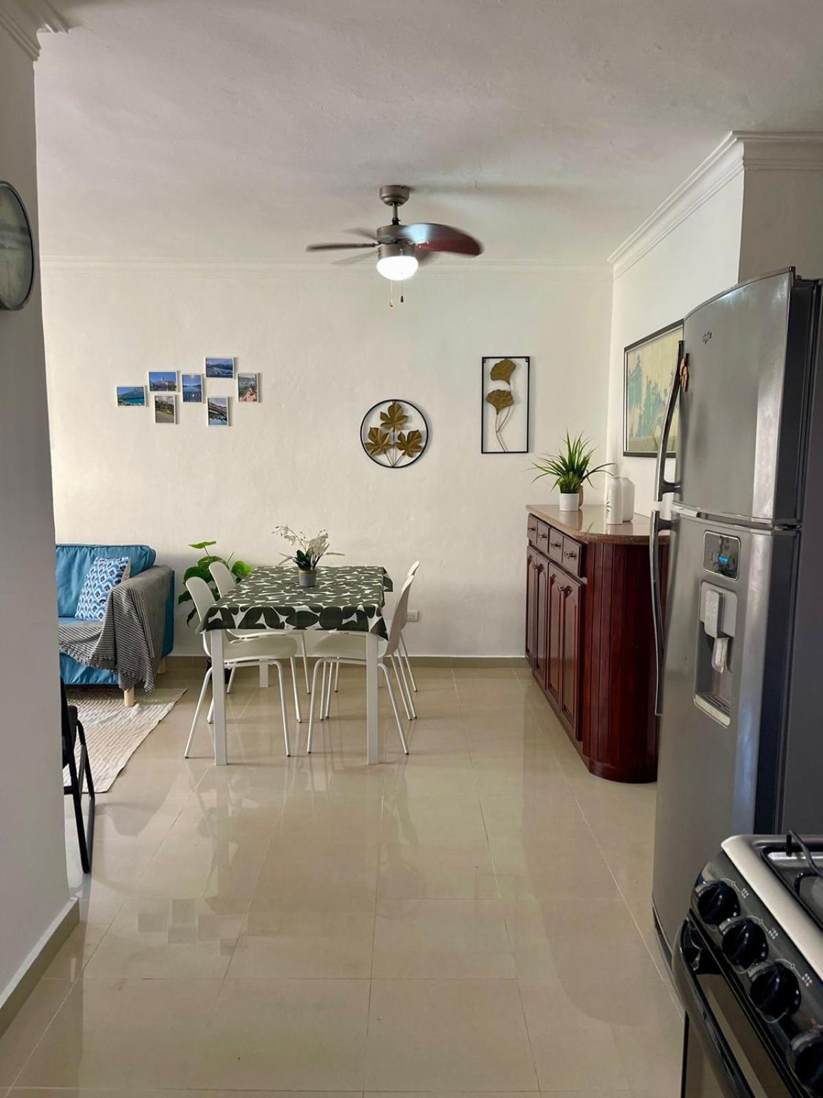 Apartment Espinal1 Bok