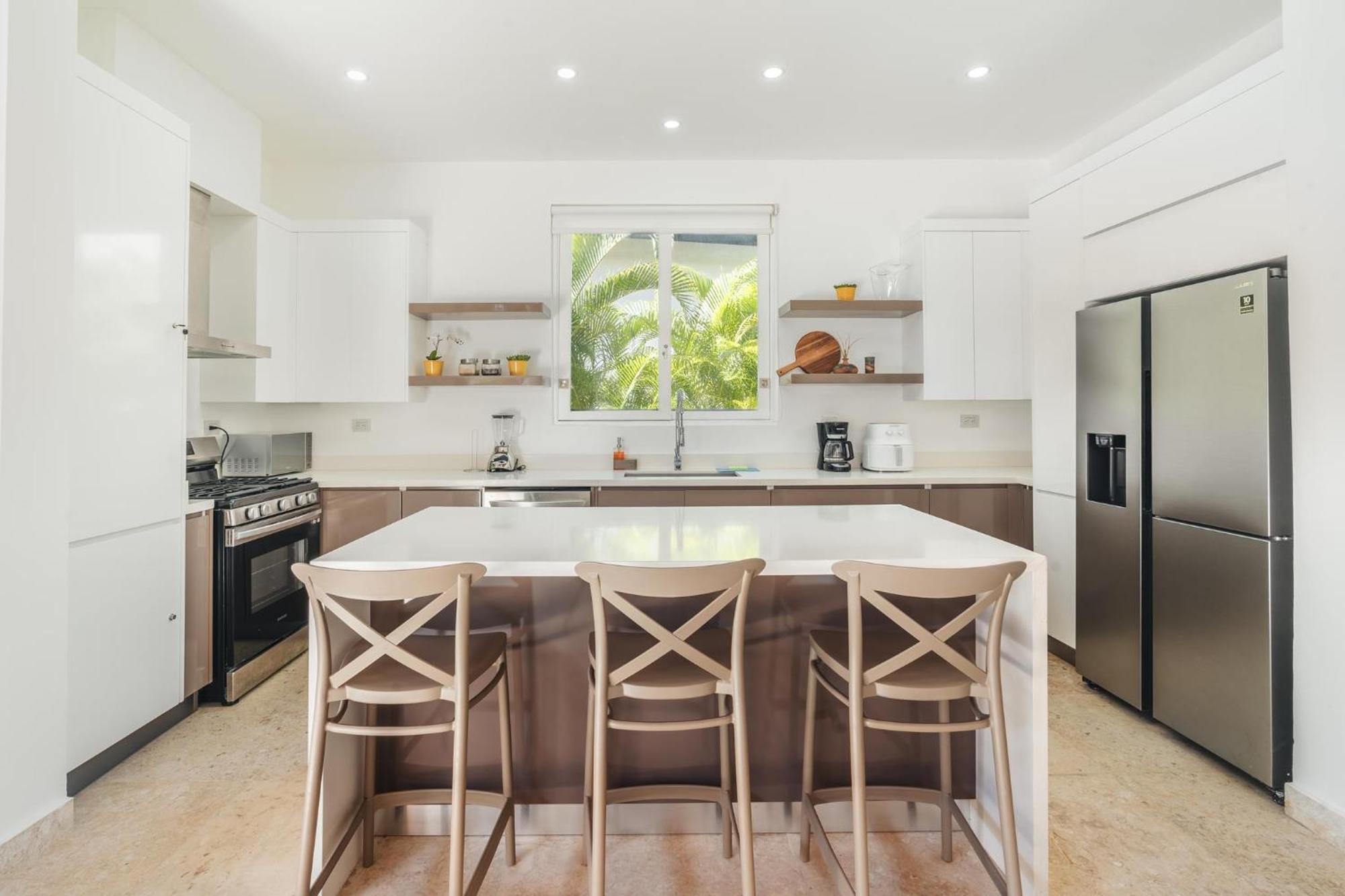 Casa de férias Bungallow With 3br Pool And Bbq In Village *