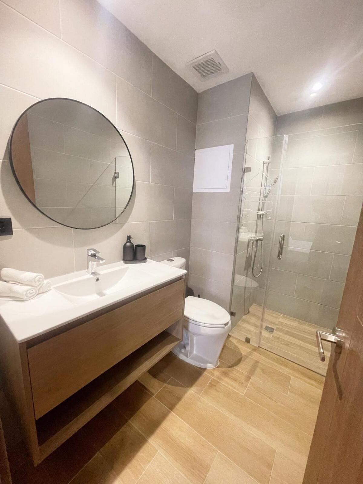 With Private Terrace Apartment *
