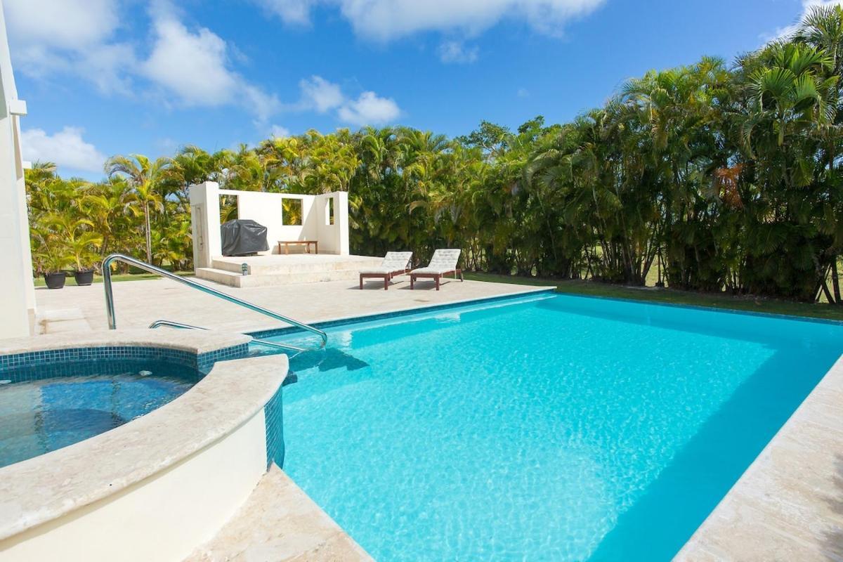 Stunning 4 Bedroom Luxury Villa Punta Cana