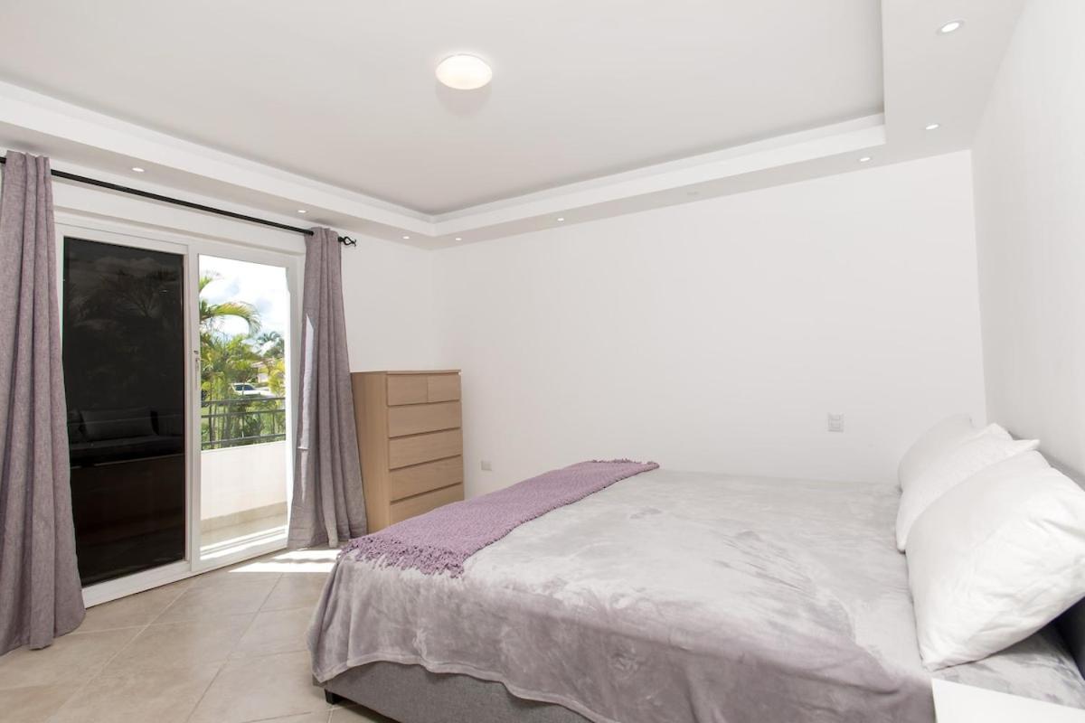 Villa Stunning 4 Bedroom Luxury
