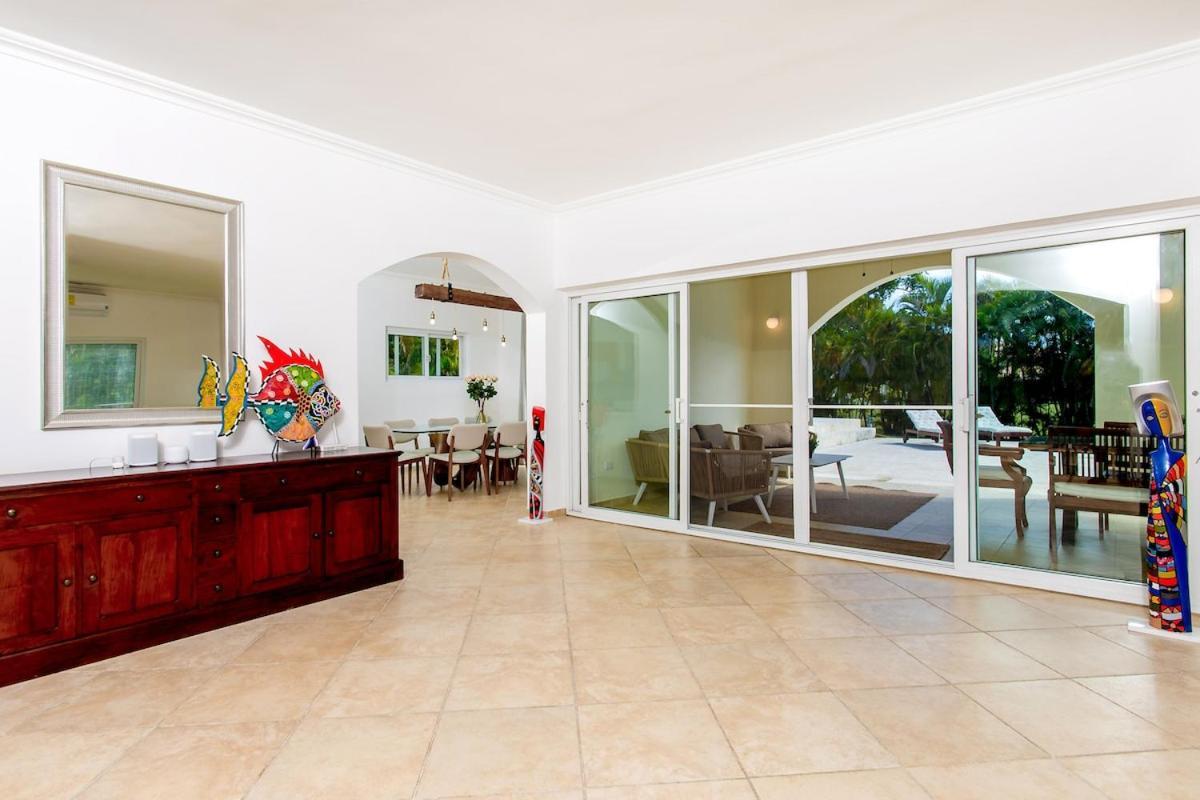 Stunning 4 Bedroom Luxury Villa Punta Cana
