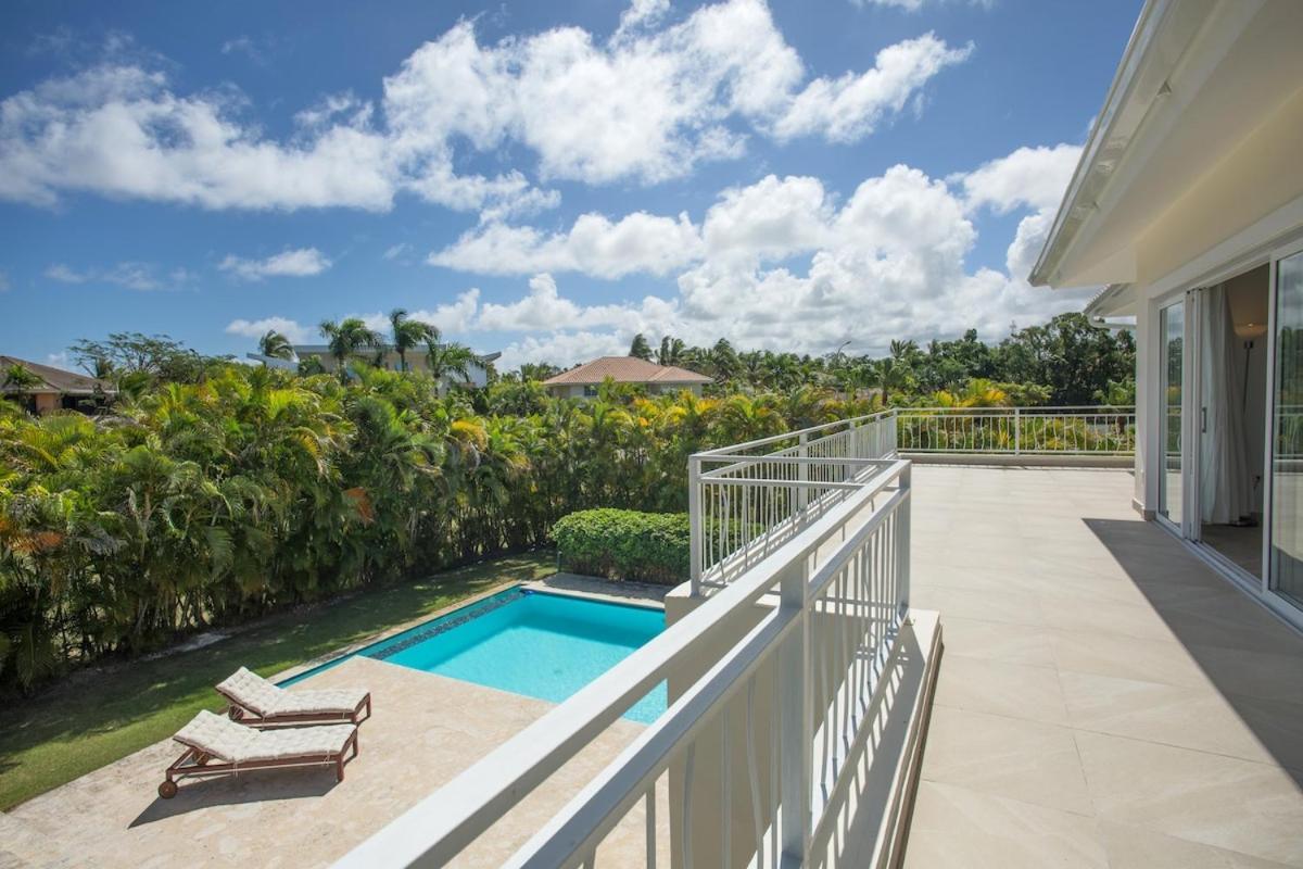 Stunning 4 Bedroom Luxury *