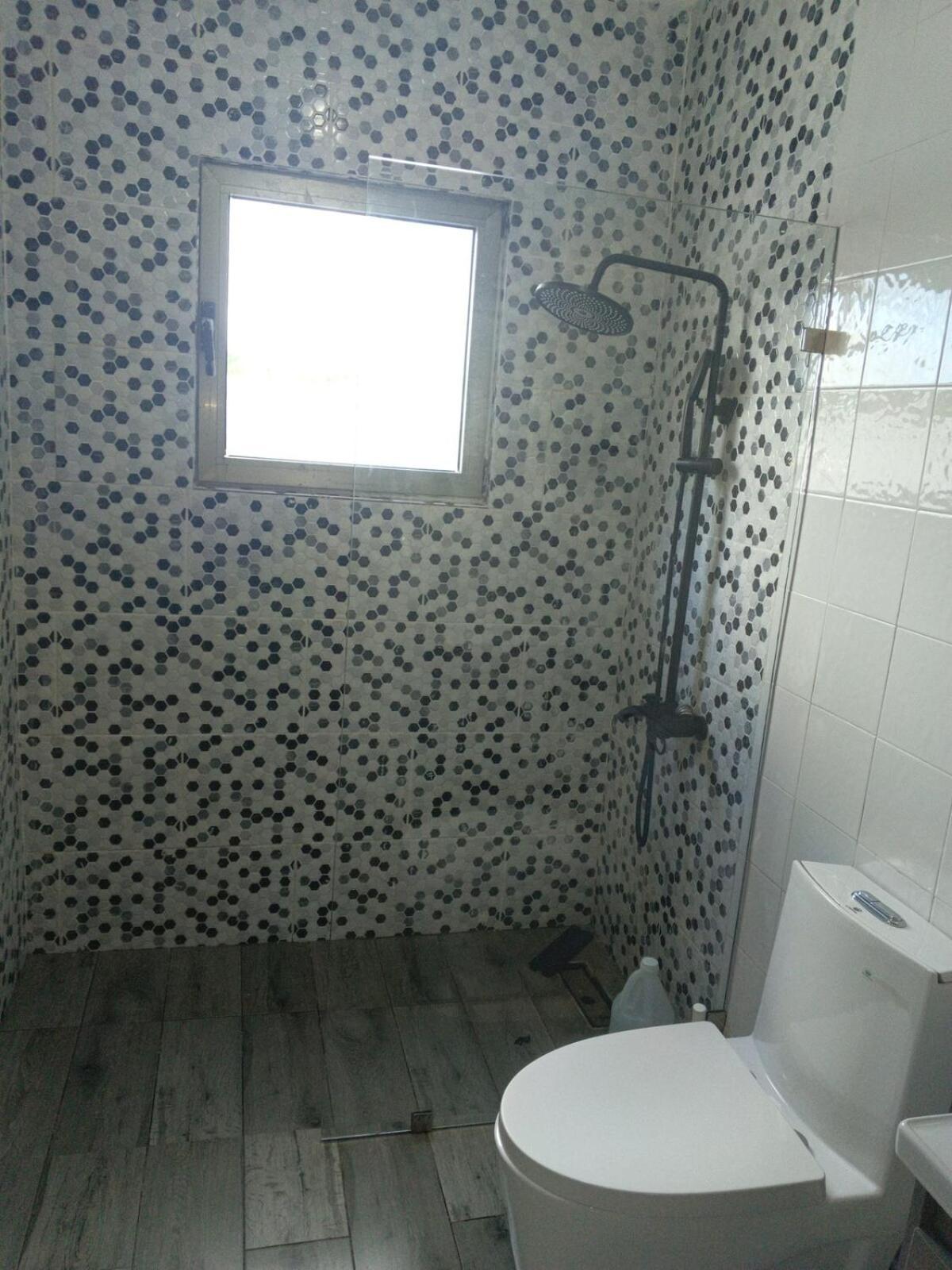 Centrally Exterior Accessible & Pet Friendly Villa *