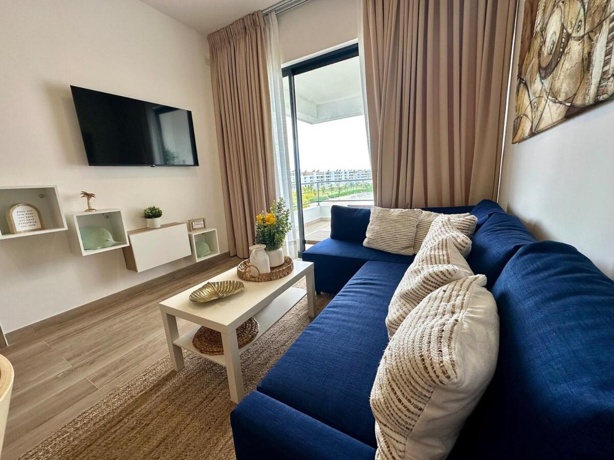 Apartment In *