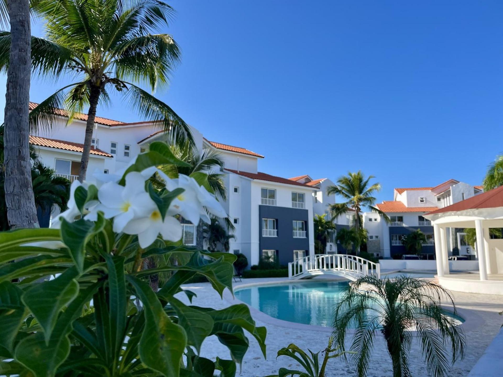 Apartment Spacious 1 Bedroom In Sunny Paradise *
