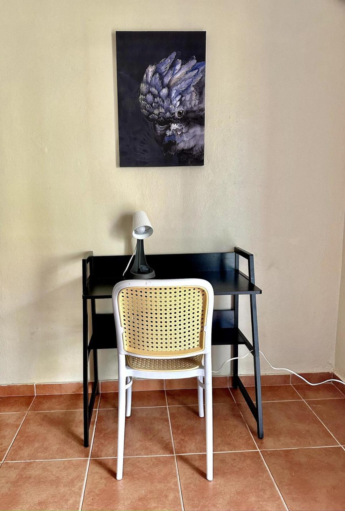 Peaceful 2 Bed - Pool & Private Access *