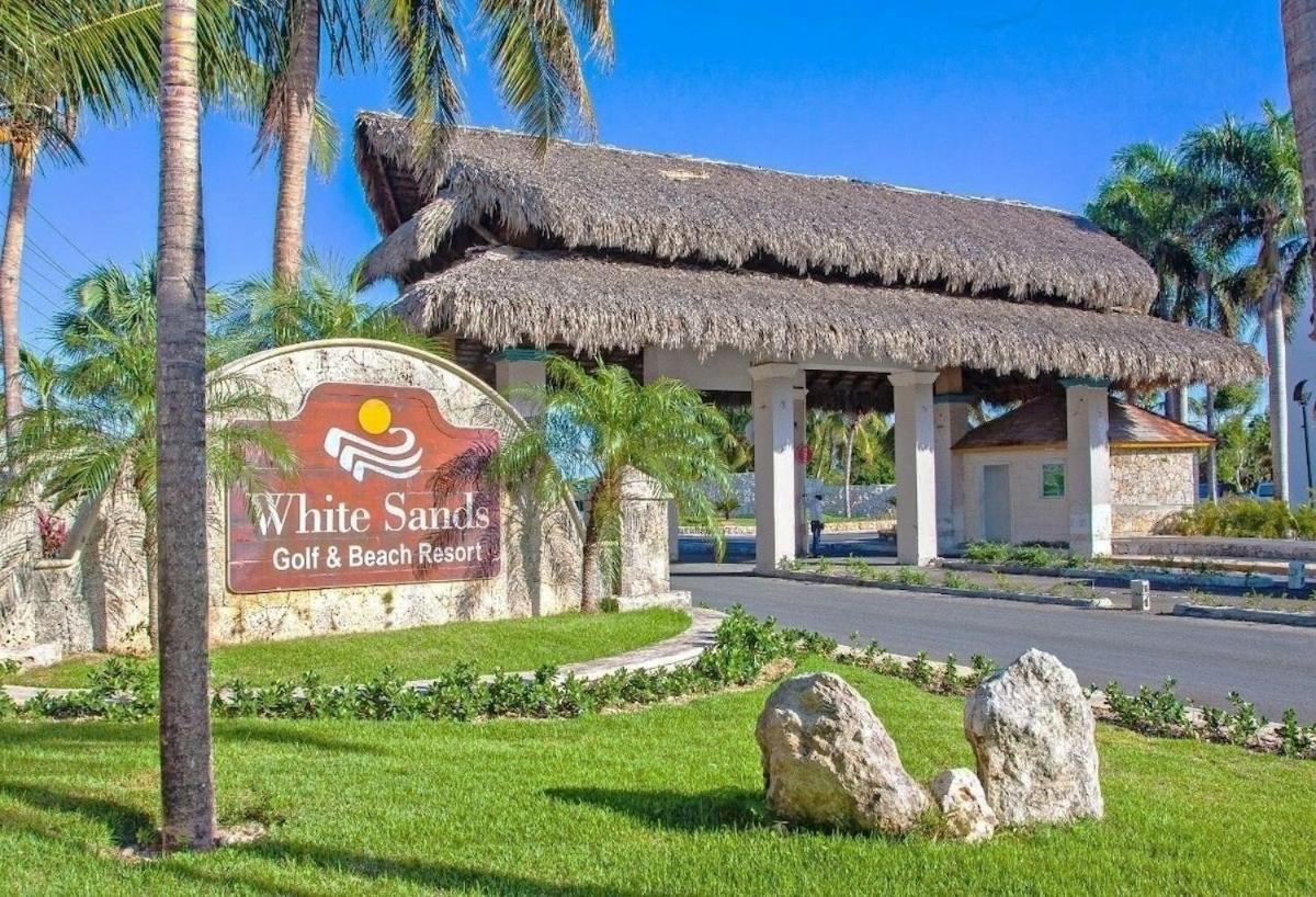 Peaceful 2 Bed - Pool & Private Access * Punta Cana