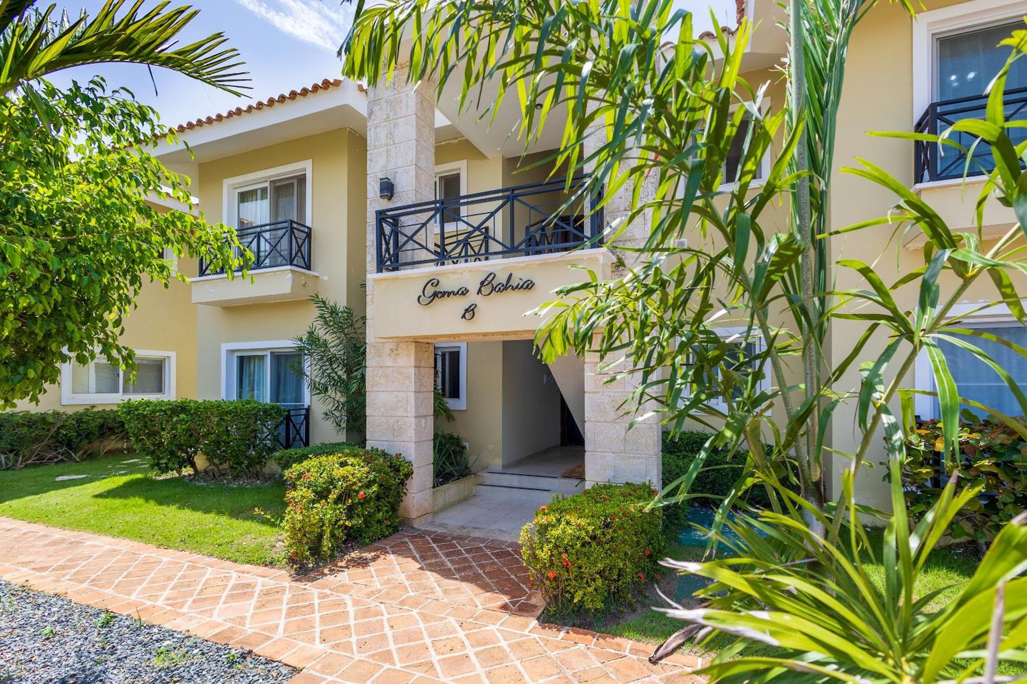 Private & Luxury Cocotal In Gated & Secured Community Apartment Punta Cana