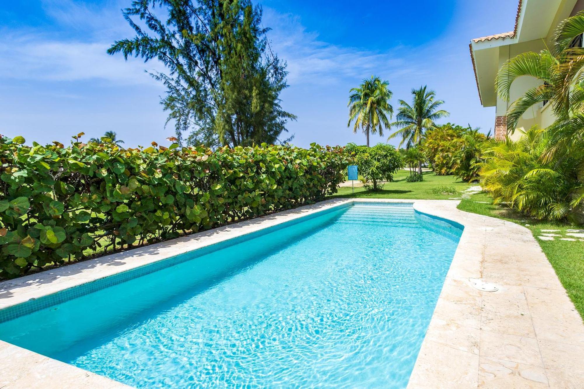 Private & Luxury Cocotal In Gated & Secured Community Apartment Punta Cana