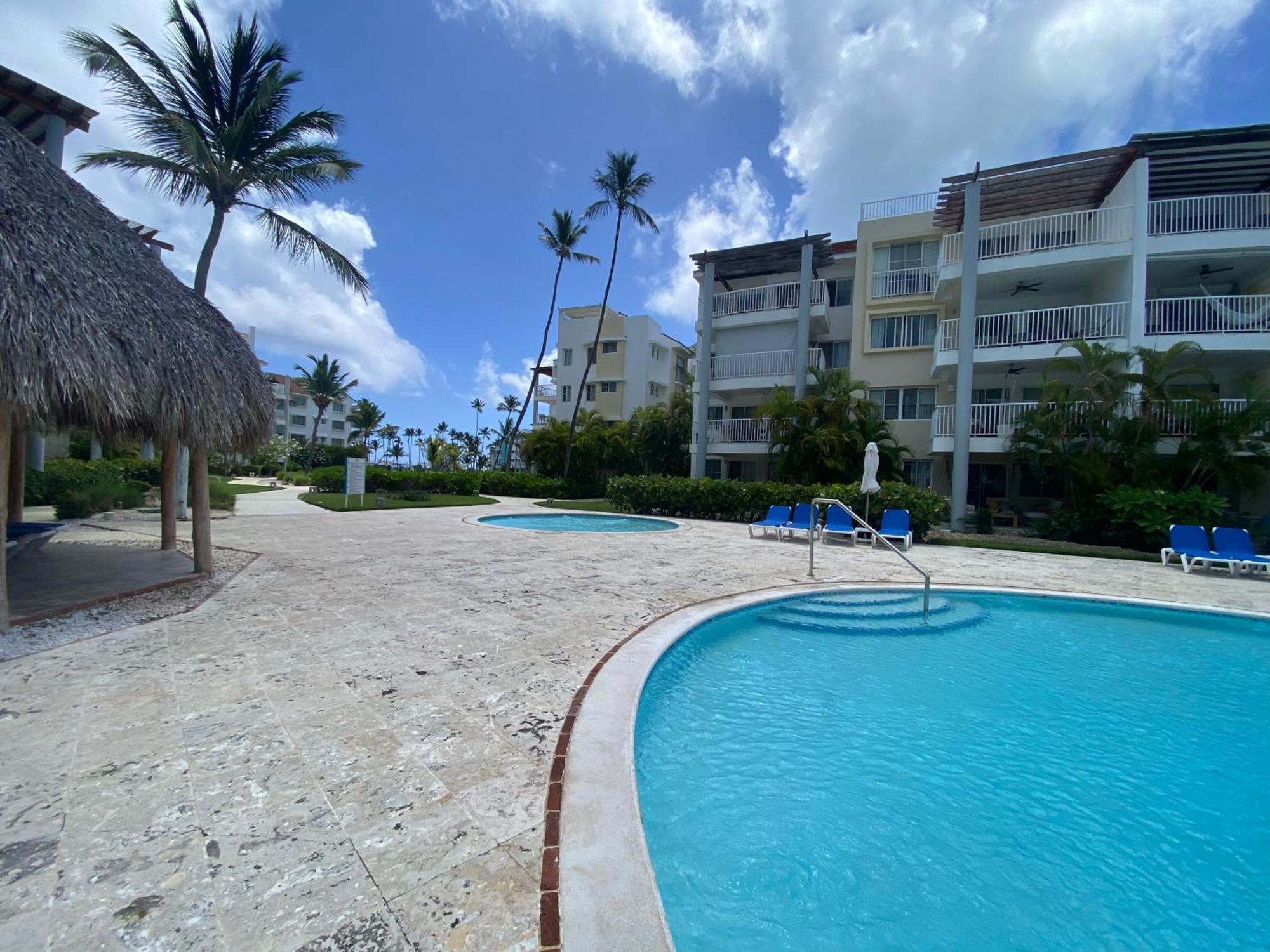 Playa Turquesa Penthause Front To The Rd * Punta Cana