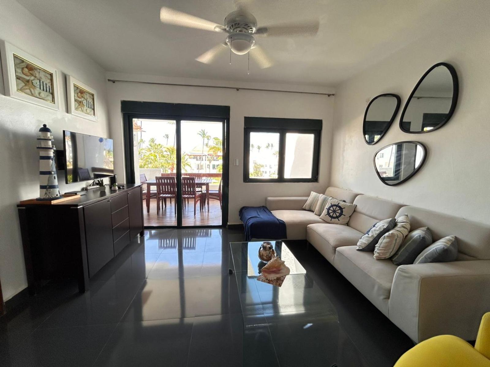 Stanza Mare 1 Bedroom 2br,3br On The Apartment *