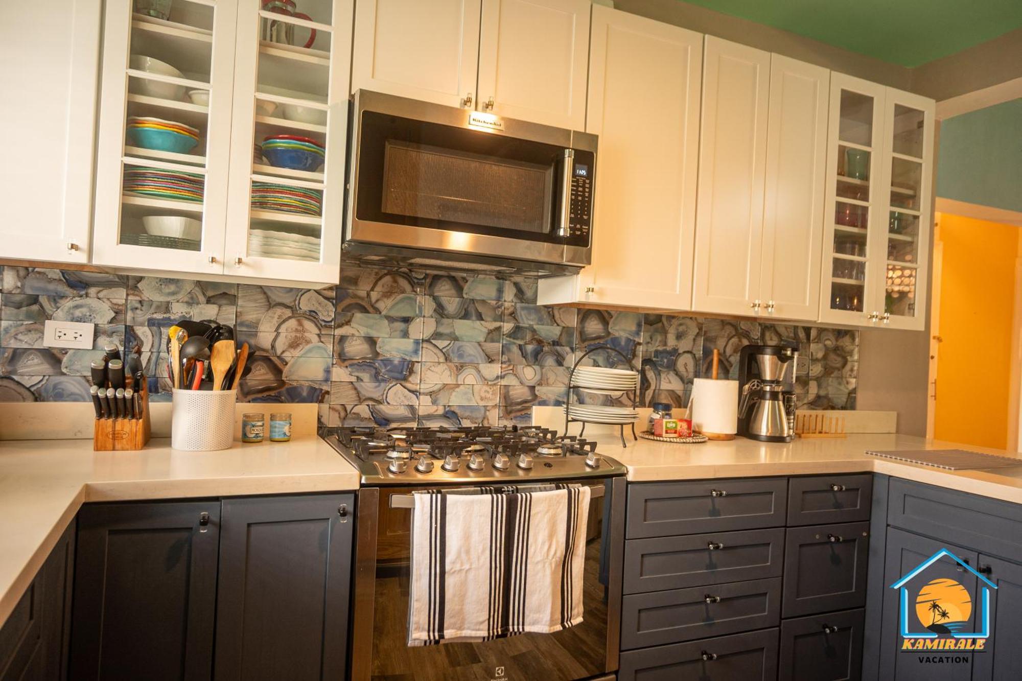 Stanza Mare 1 Bedroom 2br,3br On The Apartment *