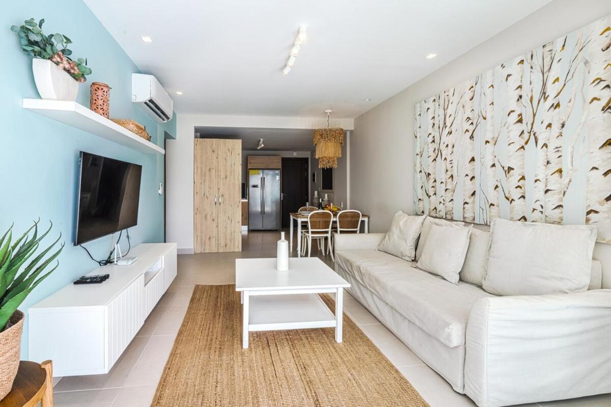 Apartment Luxurious 2br 2ba 3 Min From The Punta Cana