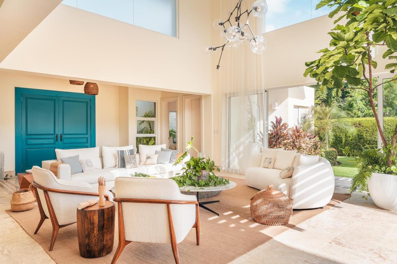 Wonderful 4br With Maid At *