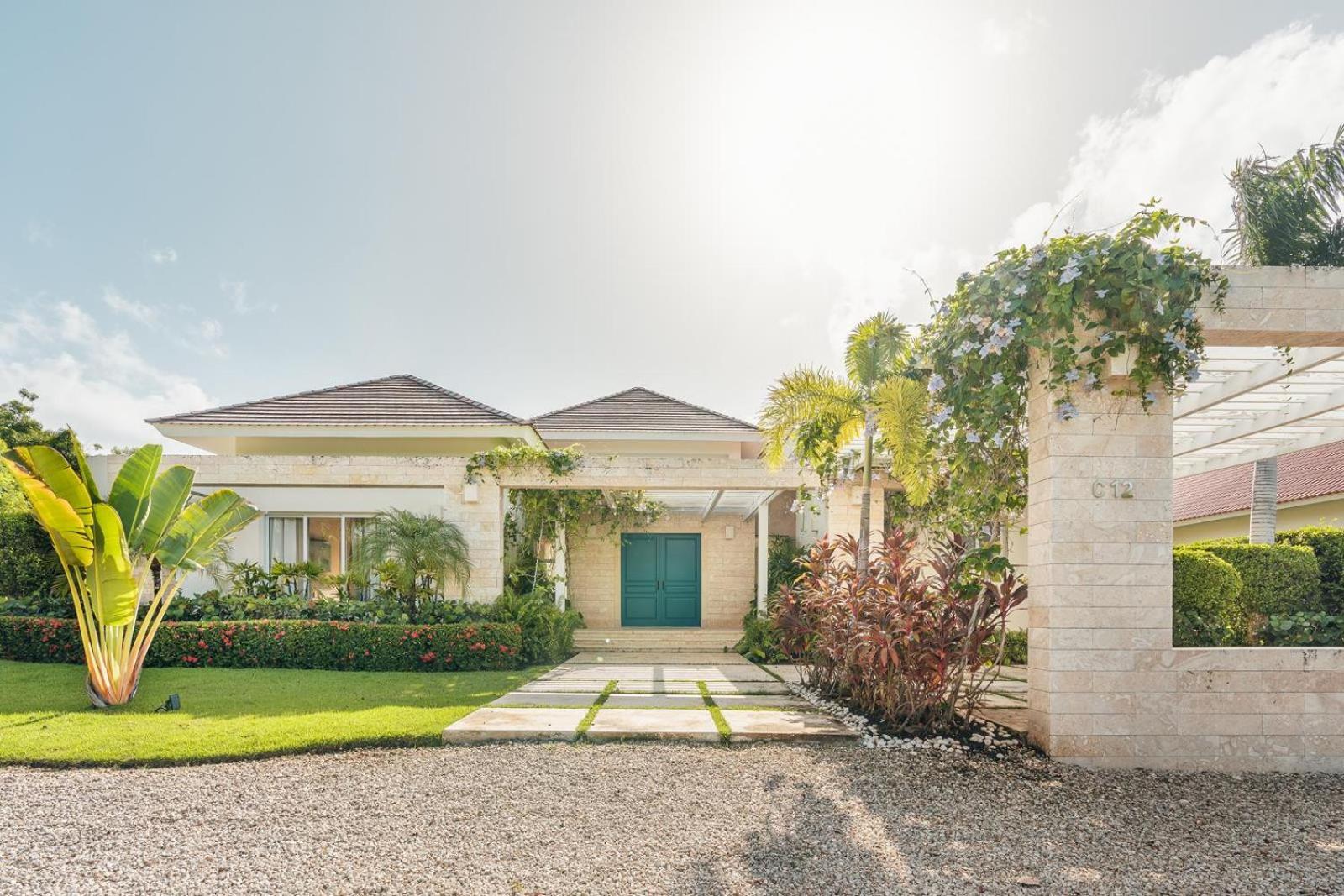 Villa Wonderful 4br With Maid At Punta Cana