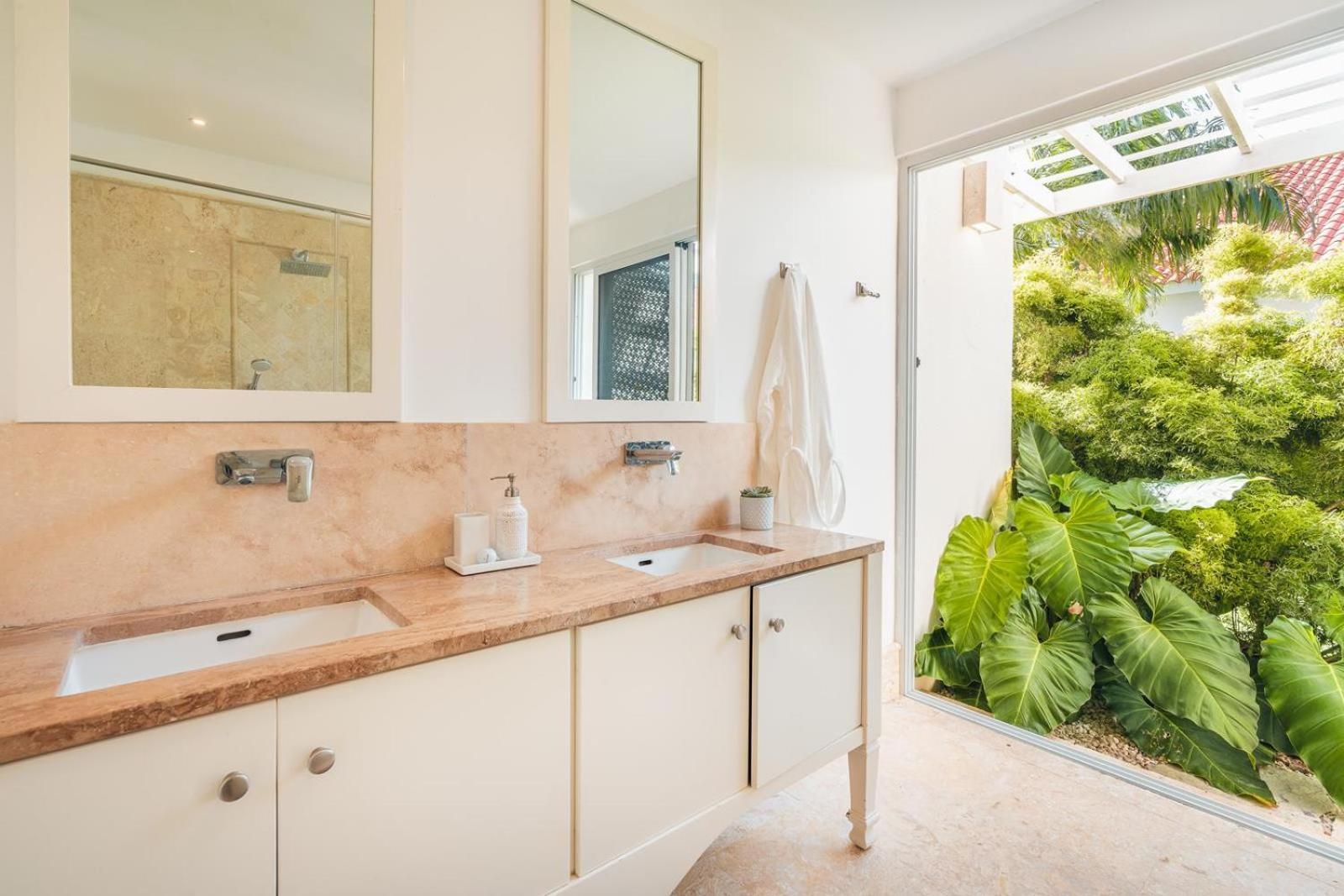 Wonderful 4br With Maid At * Punta Cana