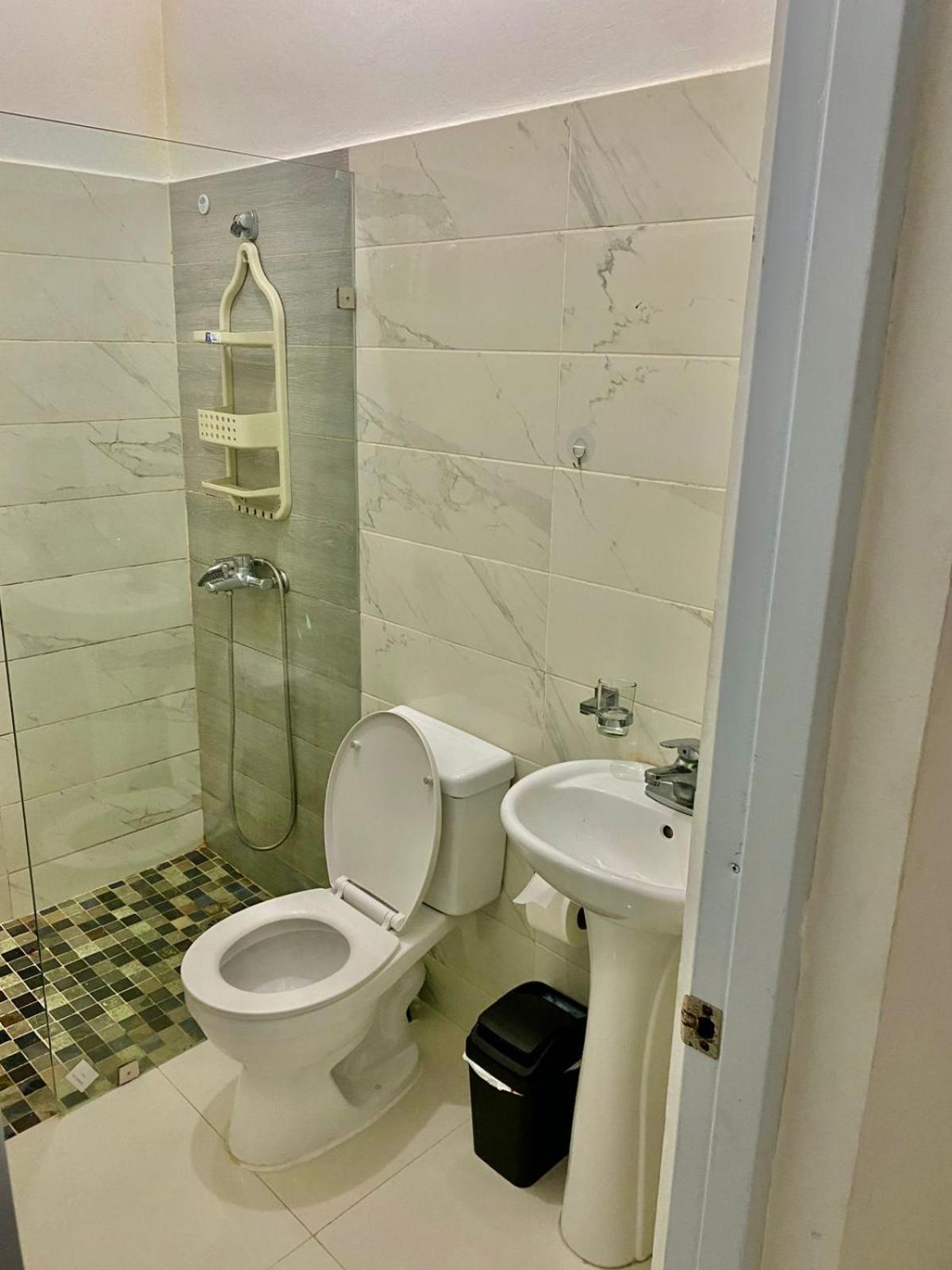 Cozy 2br 2bath Near Airport Pousada *