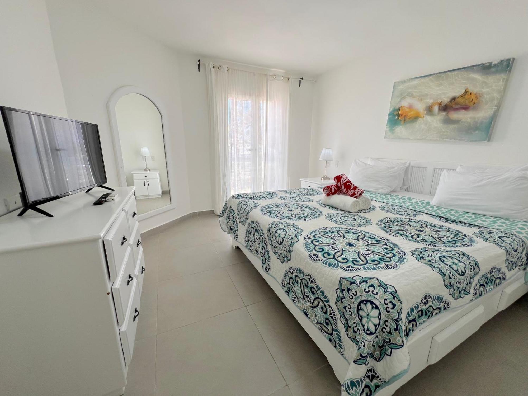 & With Pool And Ocean View Playa Corales Aparthotel