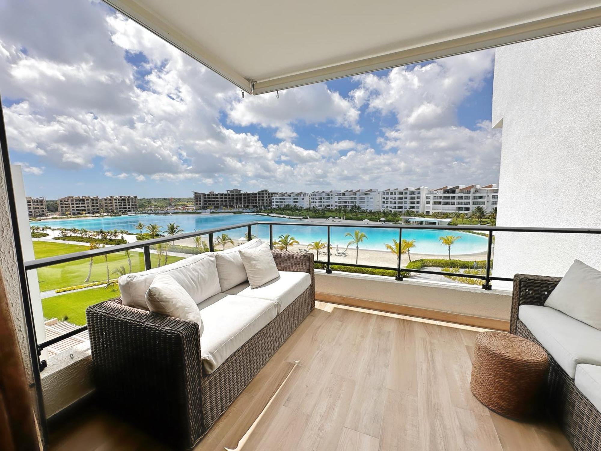 Apartment Luxury The Crystal Lagoon