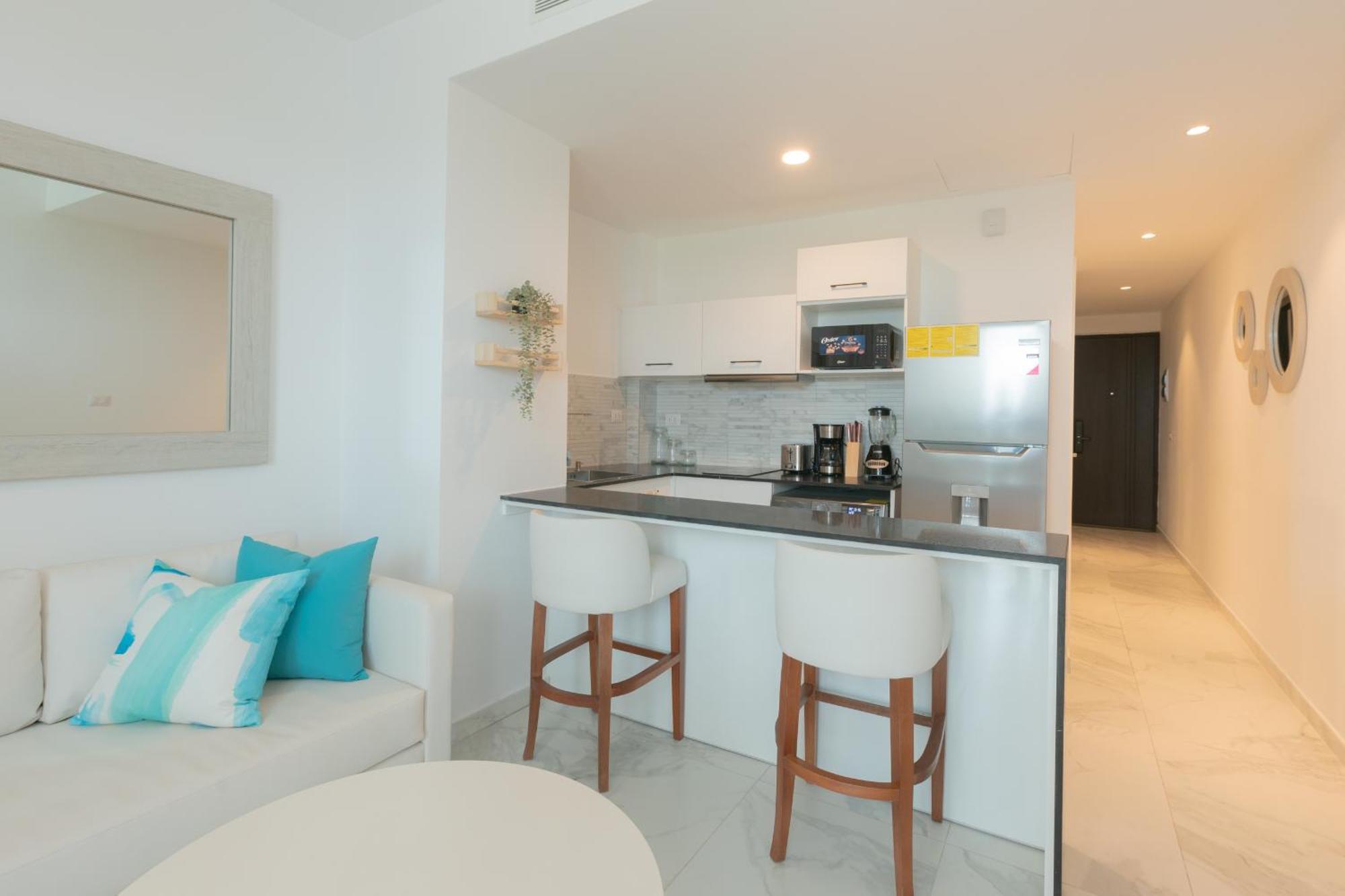 Brand New Caribbean Getaway At Canarock! * Punta Cana
