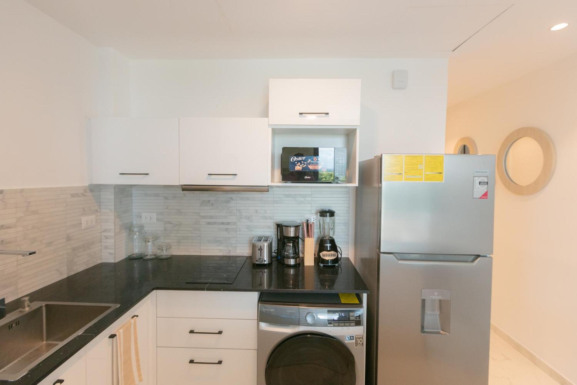 Brand New Caribbean Getaway At Canarock! Apartment
