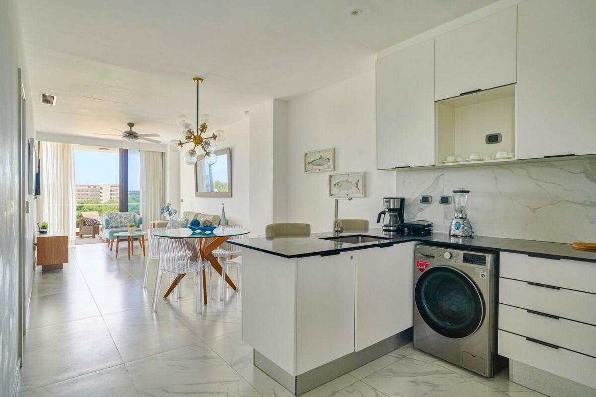 Luxury With Beach, Golf, Pool, Casino And Apartment *