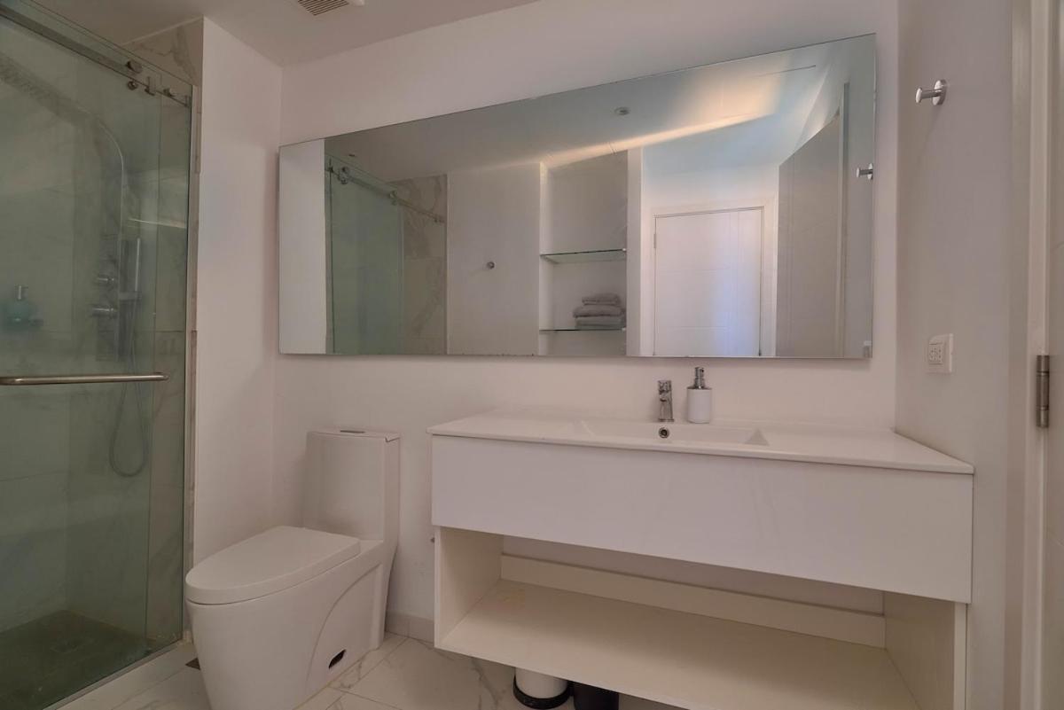 Apartment Luxury With Beach, Golf, Pool, Casino And *